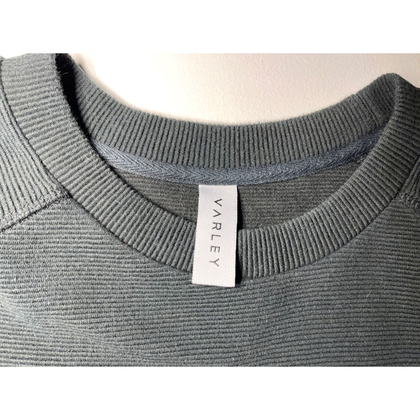 Varley Varley Women's Manning Sweatshirt in Black Ribbed Fabric Sz M Size M / US 6-8 / IT 42-44 - 7 Thumbnail