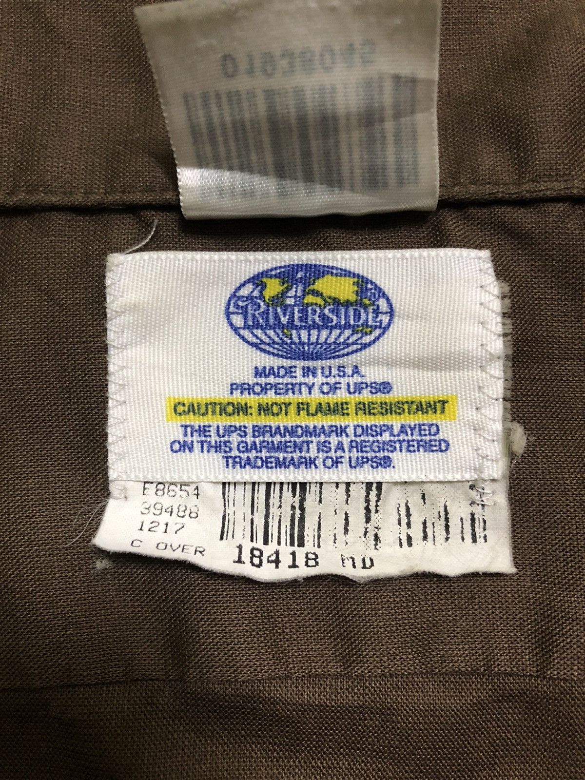 Vintage Vintage Ups Shirt Workwear Button Up Size US M / EU 48-50 / 2 - 8 Thumbnail