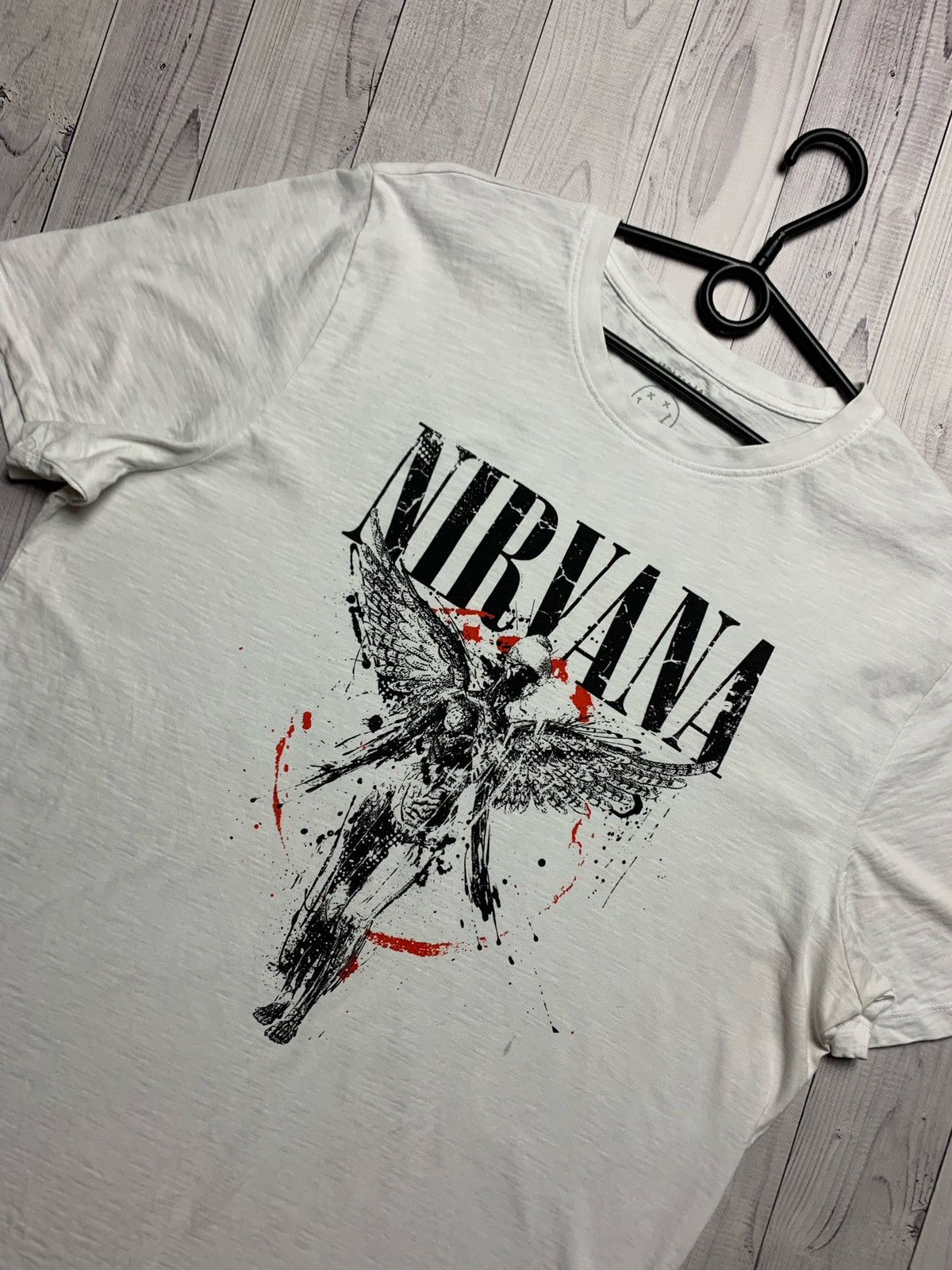 Band Tees Nirvana rock T-shirt tour Size M Size US M / EU 48-50 / 2 - 2 Thumbnail