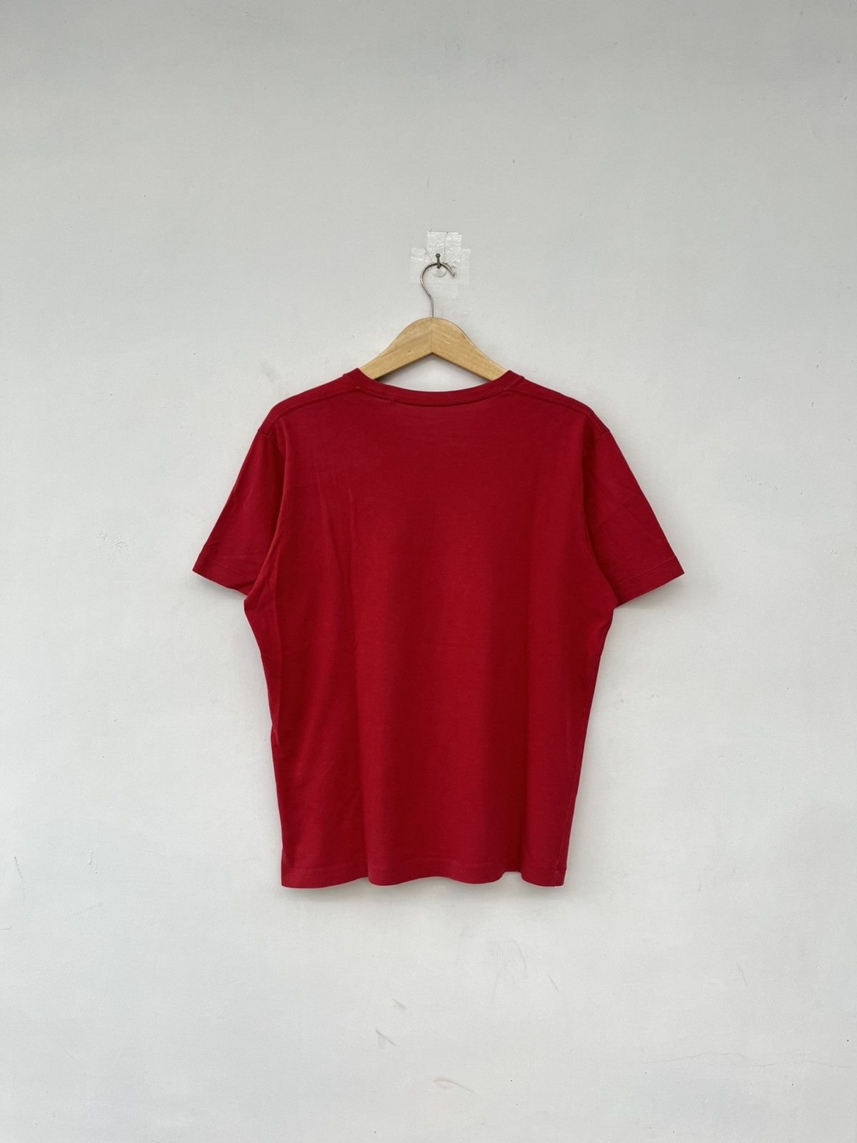 Kaws × Uniqlo 2016 Uniqlo x Kaws Japan Market Size US M / EU 48-50 / 2 - 7 Thumbnail