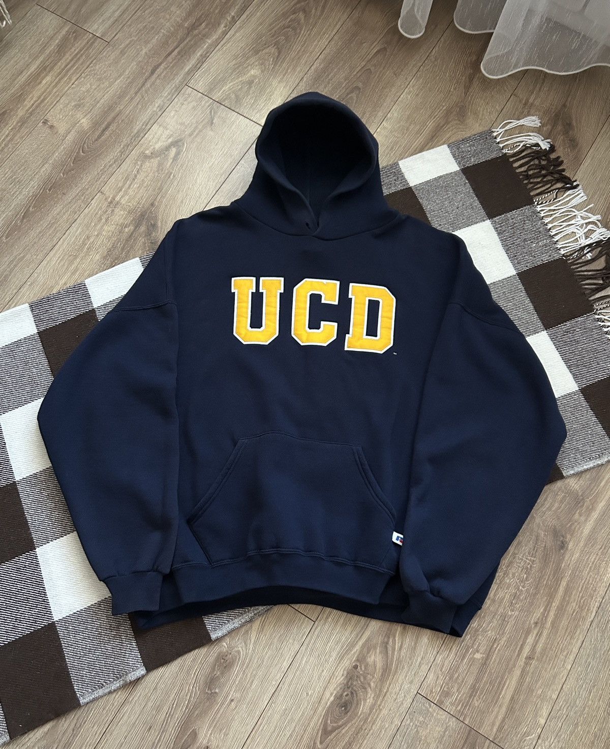 Russell Athletic × Vintage Vintage Russel Athletic UCD Super oversized Hoodies Size US XXL / EU 58 / 5 - 2 Thumbnail
