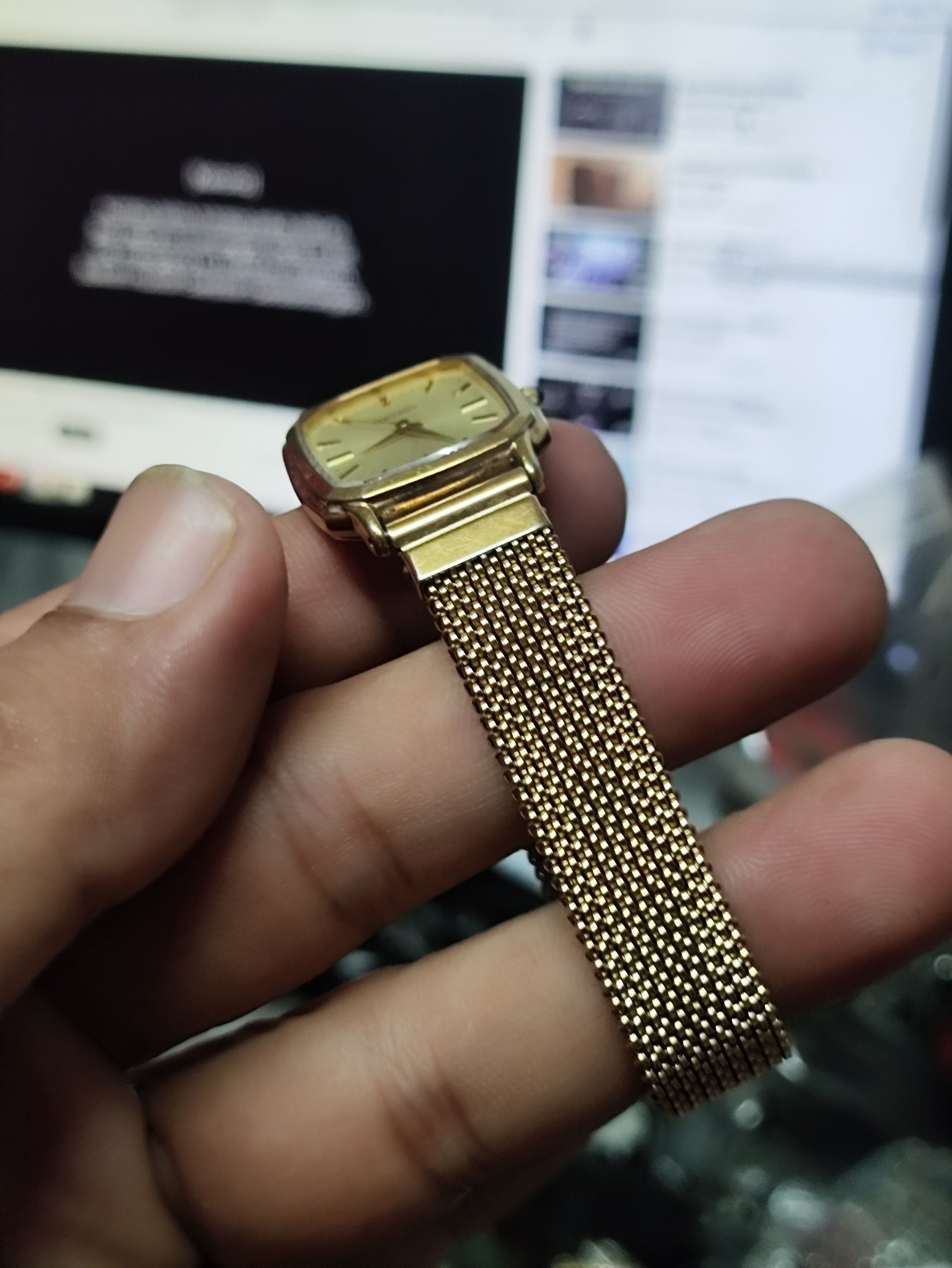 Japanese Brand Vintage Seiko TANKER Ladies Luxury Watch Made in Japan Size ONE SIZE - 8 Thumbnail