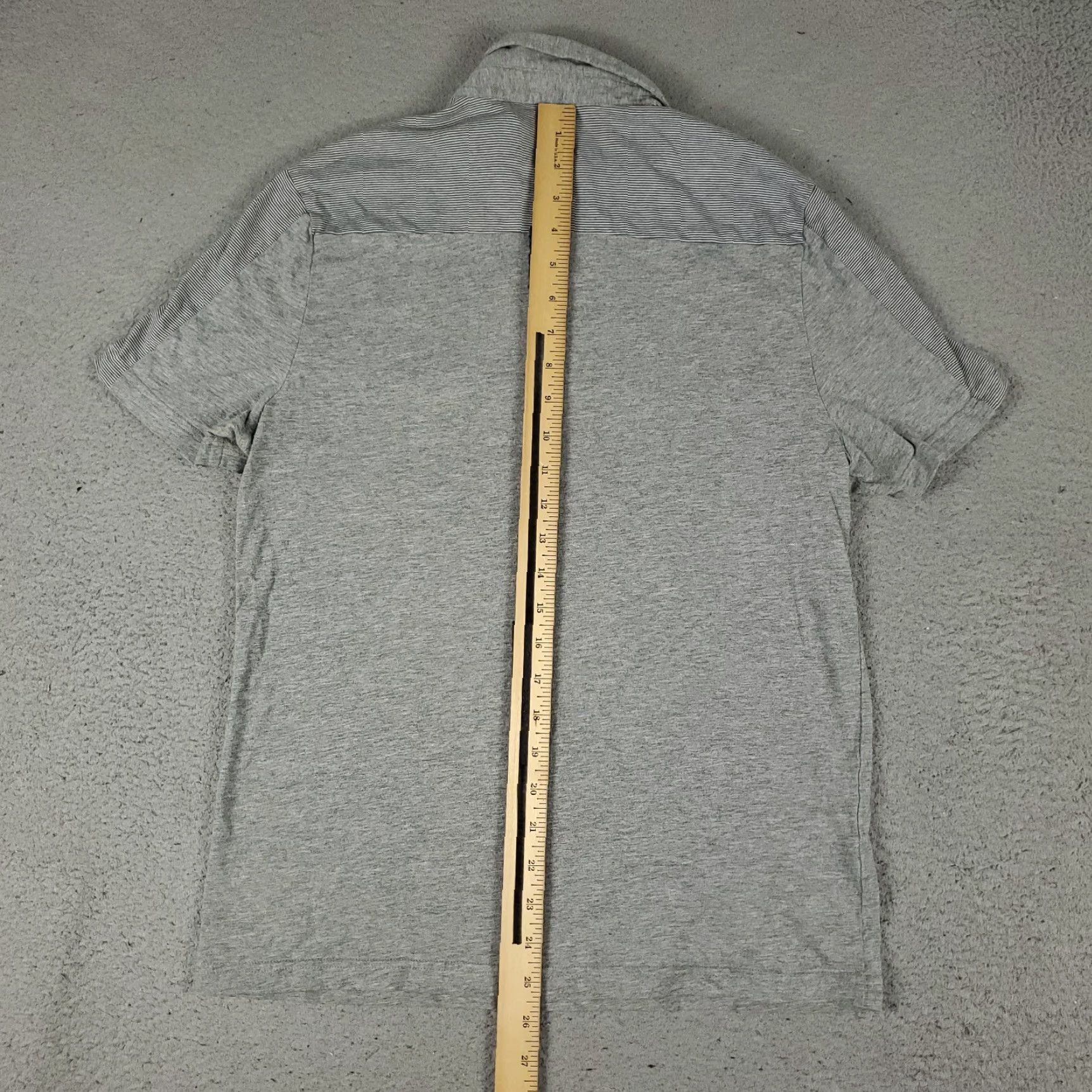Vintage Penguin Polo Shirt Mens Small Gray Casual Short Sleeve Activewear Size US S / EU 44-46 / 1 - 6 Thumbnail