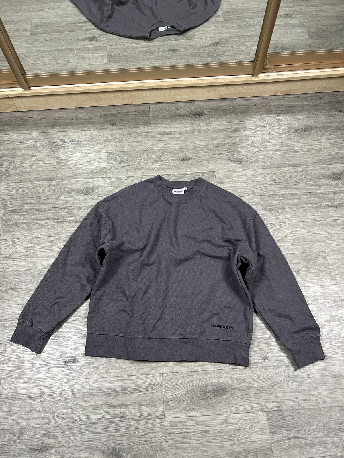 Carhartt Carhartt WIP Link Script Sweat Rhino Black mens size M Size US M / EU 48-50 / 2 - 2 Thumbnail
