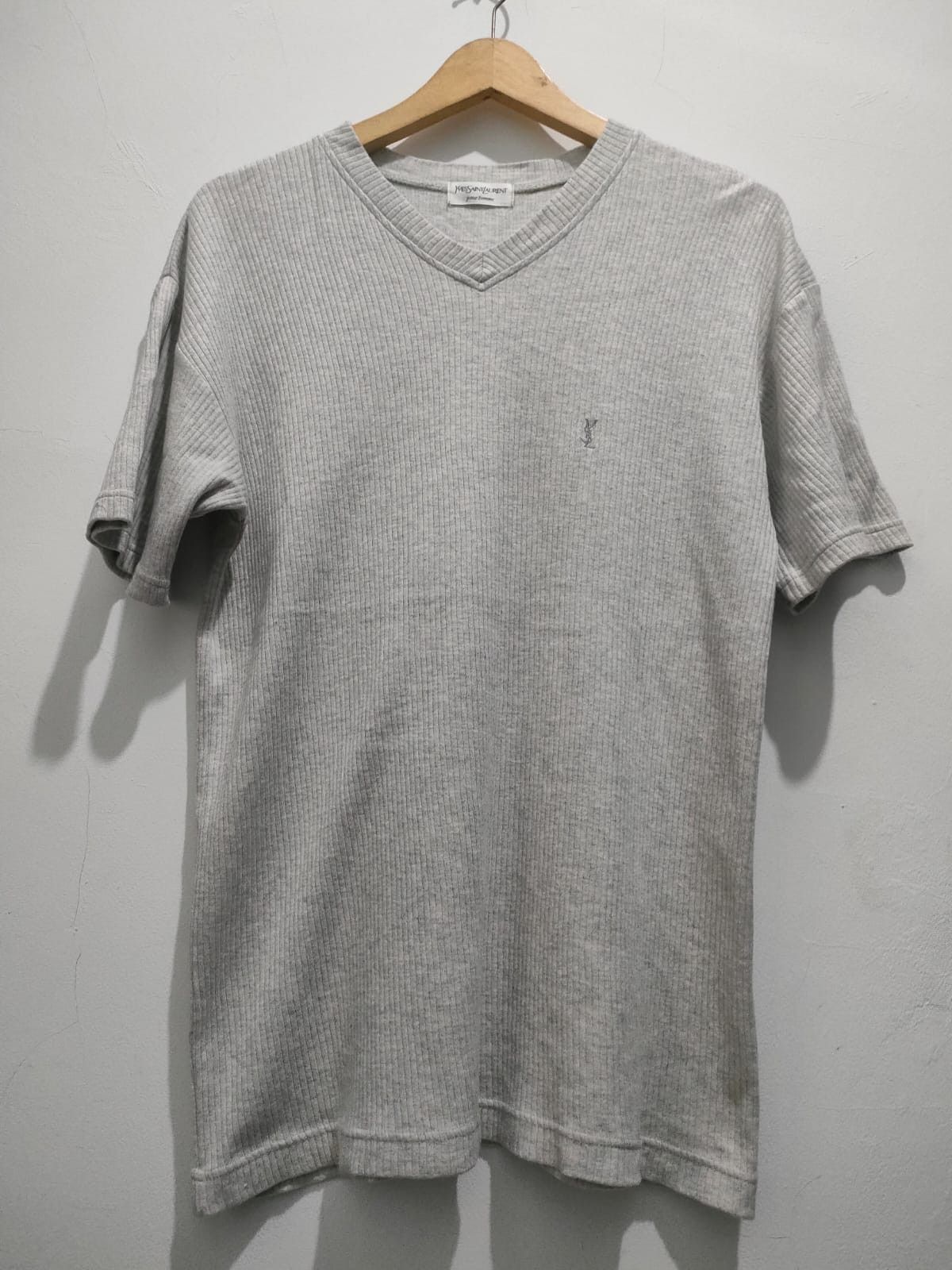 Yves Saint Laurent yves saint laurent v-neck Size US M / EU 48-50 / 2 - 1 Thumbnail