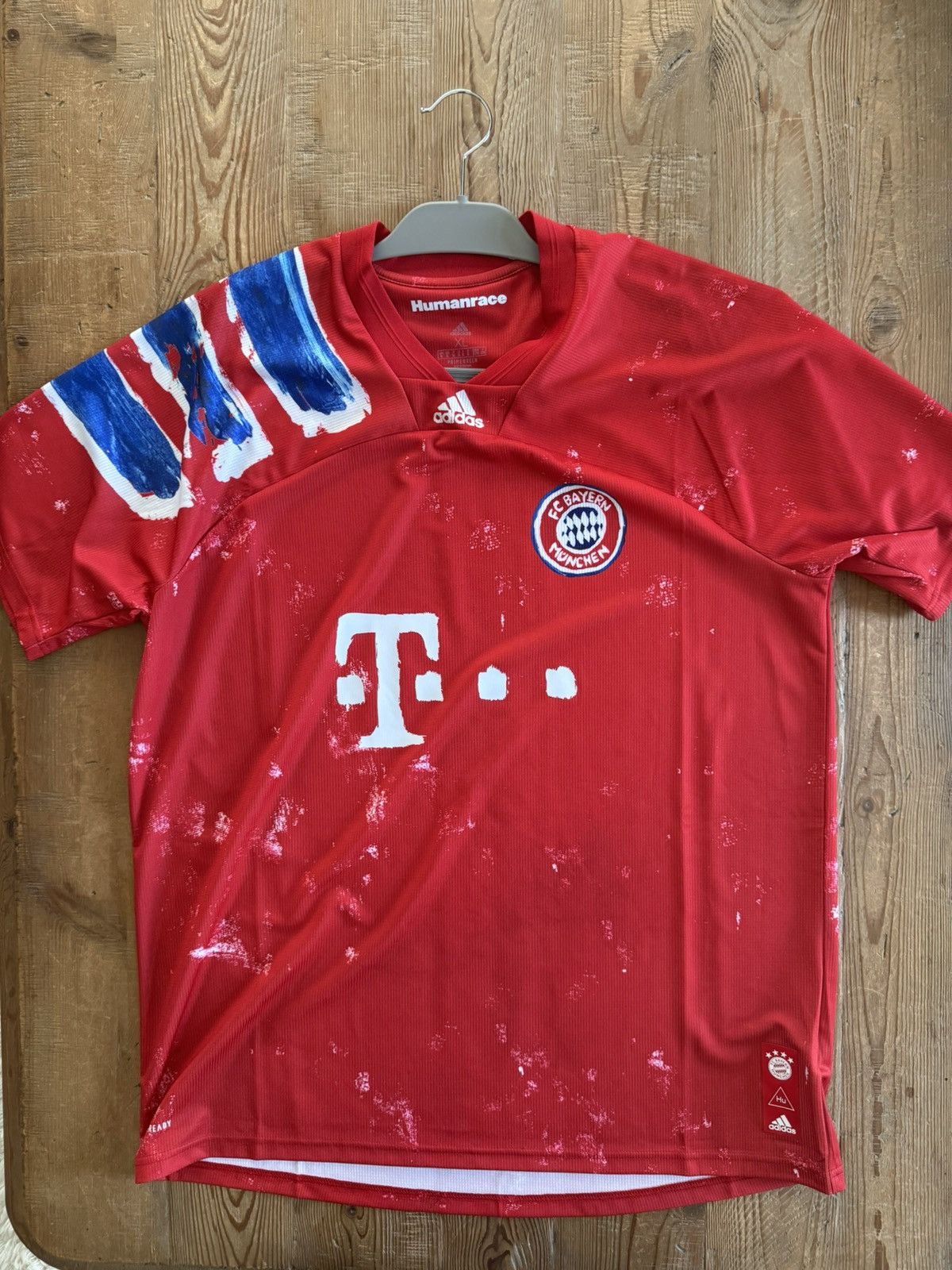 Jersey Bayern Human Race Trikot Pharrell Williams Bayern Trikot