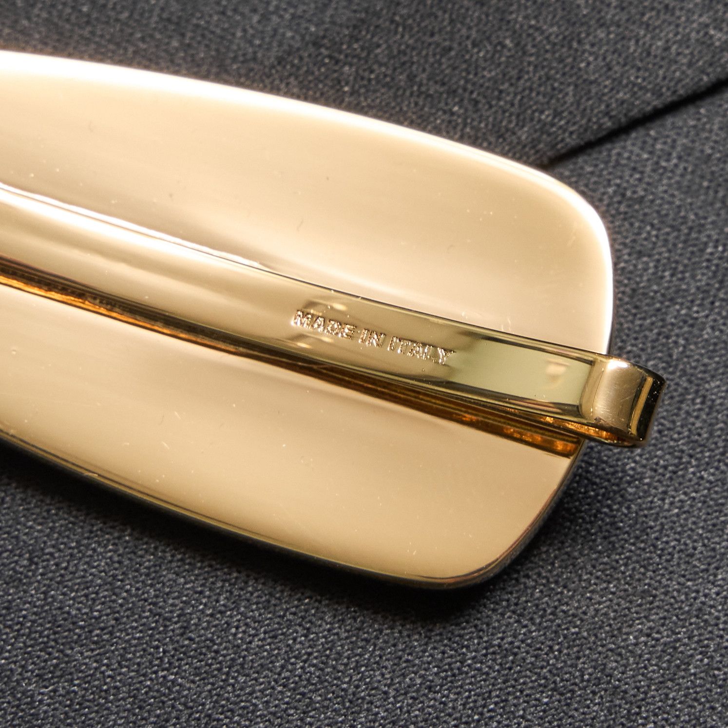 Miu Miu MIU MIU Enameled Metal Hair Clip Size ONE SIZE - 3 Thumbnail