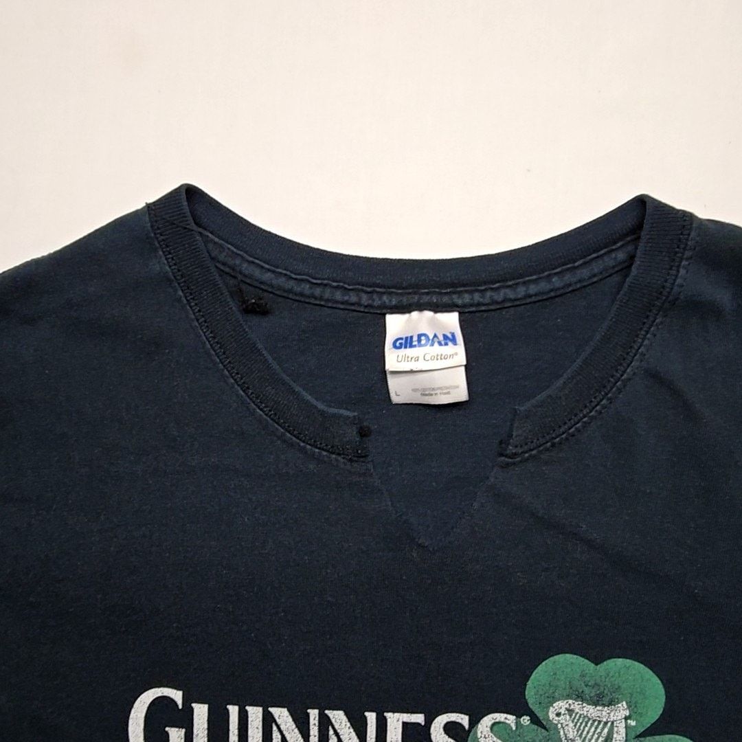 Gildan Guinness St. Patrick's Day Shamrock Black Alcohol L Shirt Size US L / EU 52-54 / 3 - 5 Thumbnail