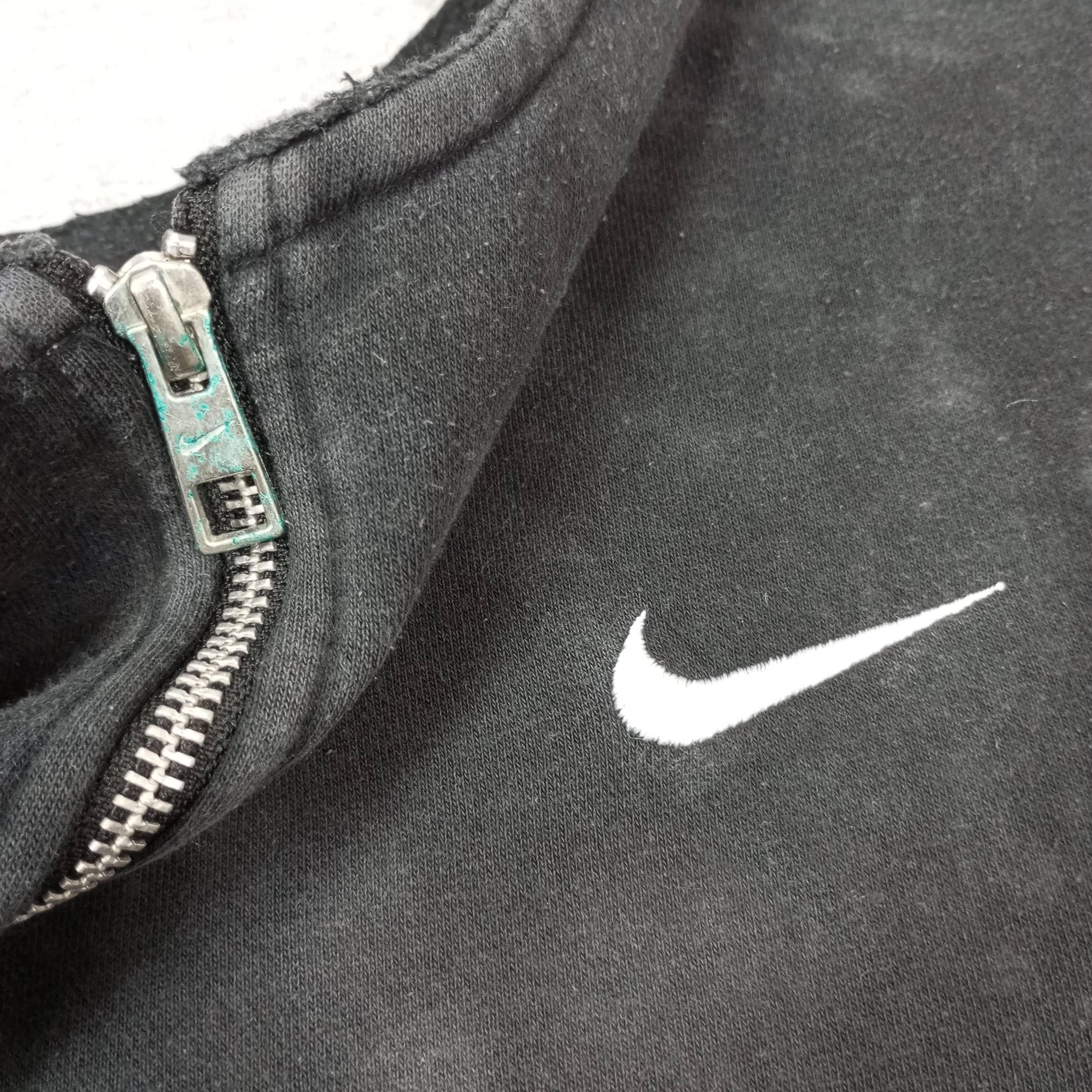 Nike × Vintage Nike Small Logo Design Sweater Size US XL / EU 56 / 4 - 7 Thumbnail