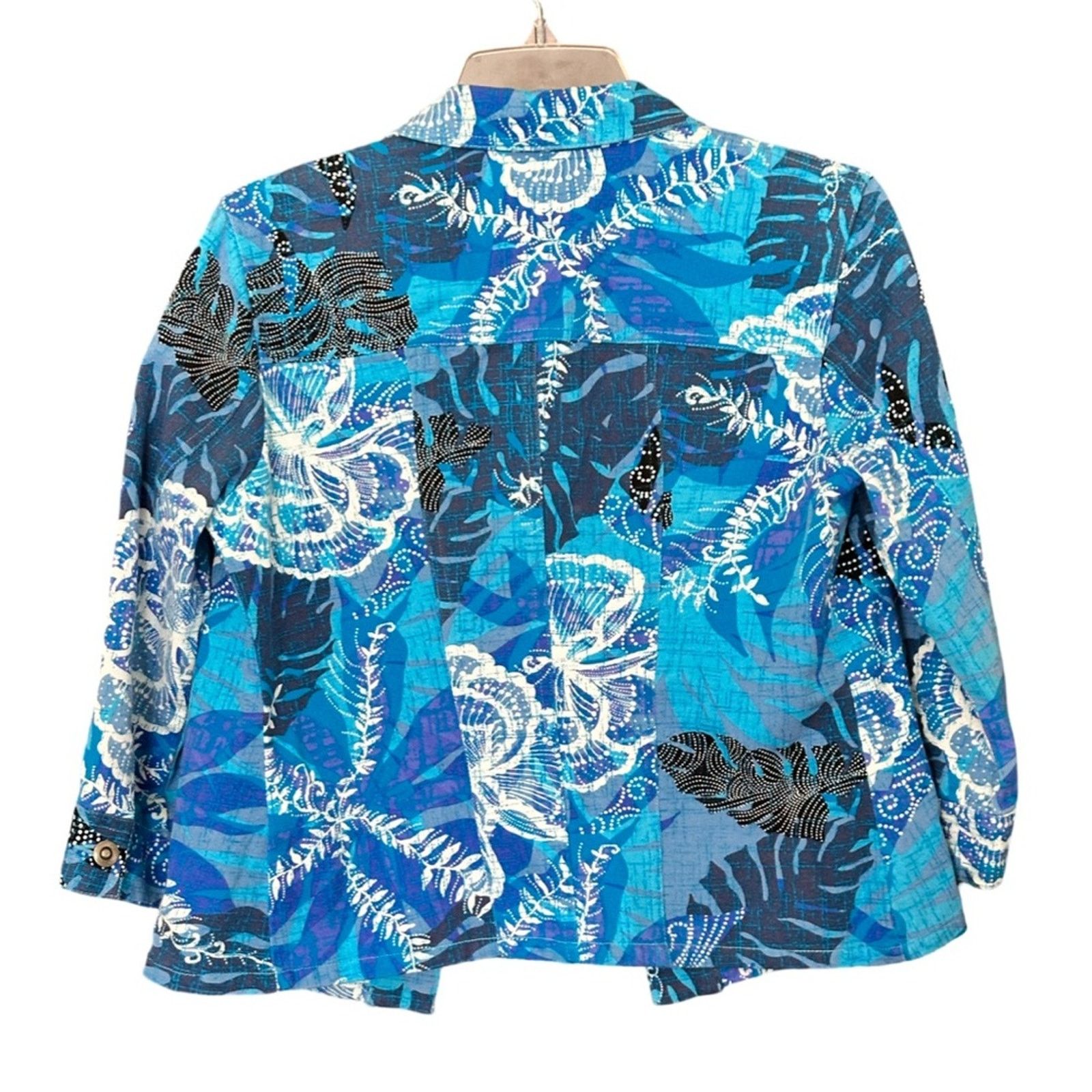 Other Ruby Rd Petite Blue Floral Print Light Denim Jacket Size L / US 10 / IT 46 - 2 Thumbnail