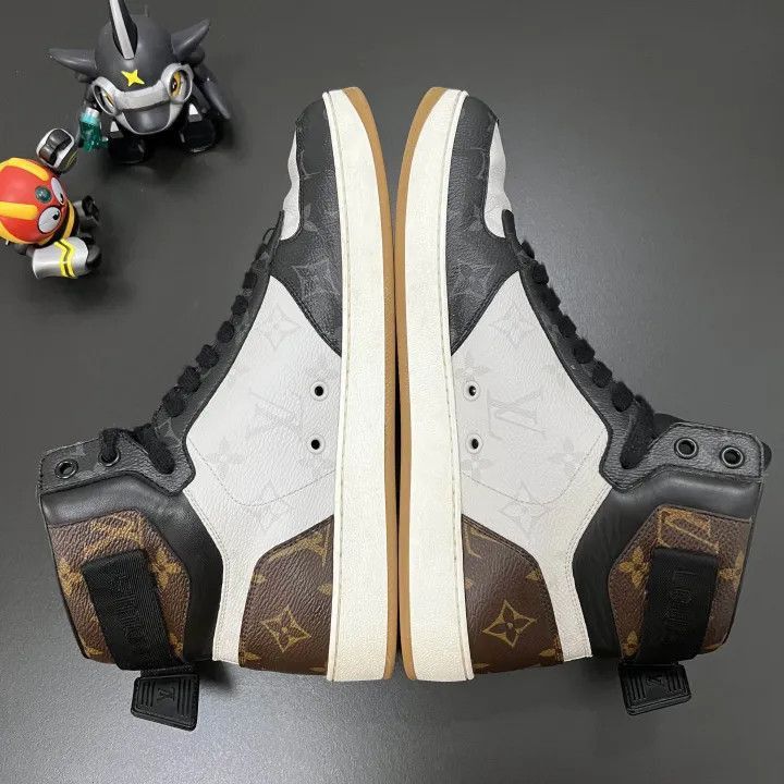 Louis Vuitton Louis Vuitton Rivoli High-Top Sneakers for Men -2508 Size US 8 / EU 41 - 8 Thumbnail