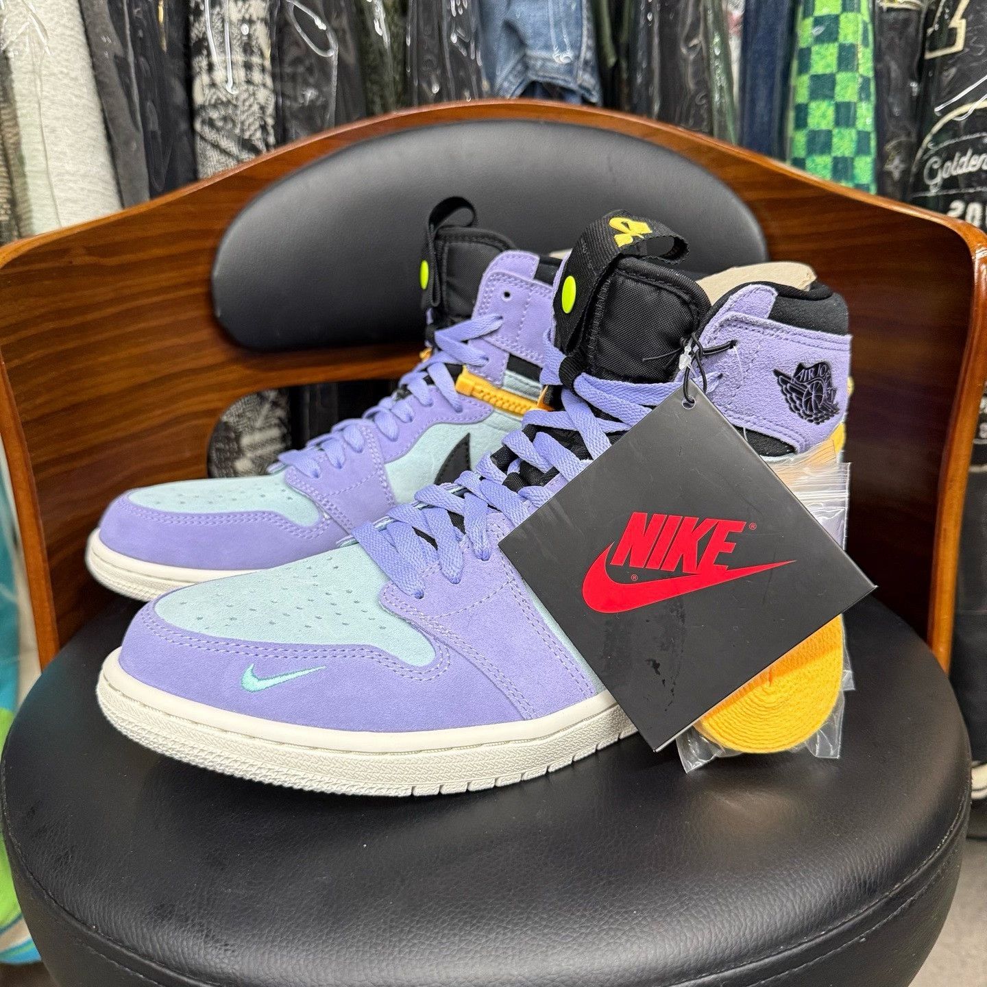Nike Nike AJ1 Purple Lowtop Sneakers 44.5 Men Size US 11 / EU 44 - 1 Thumbnail