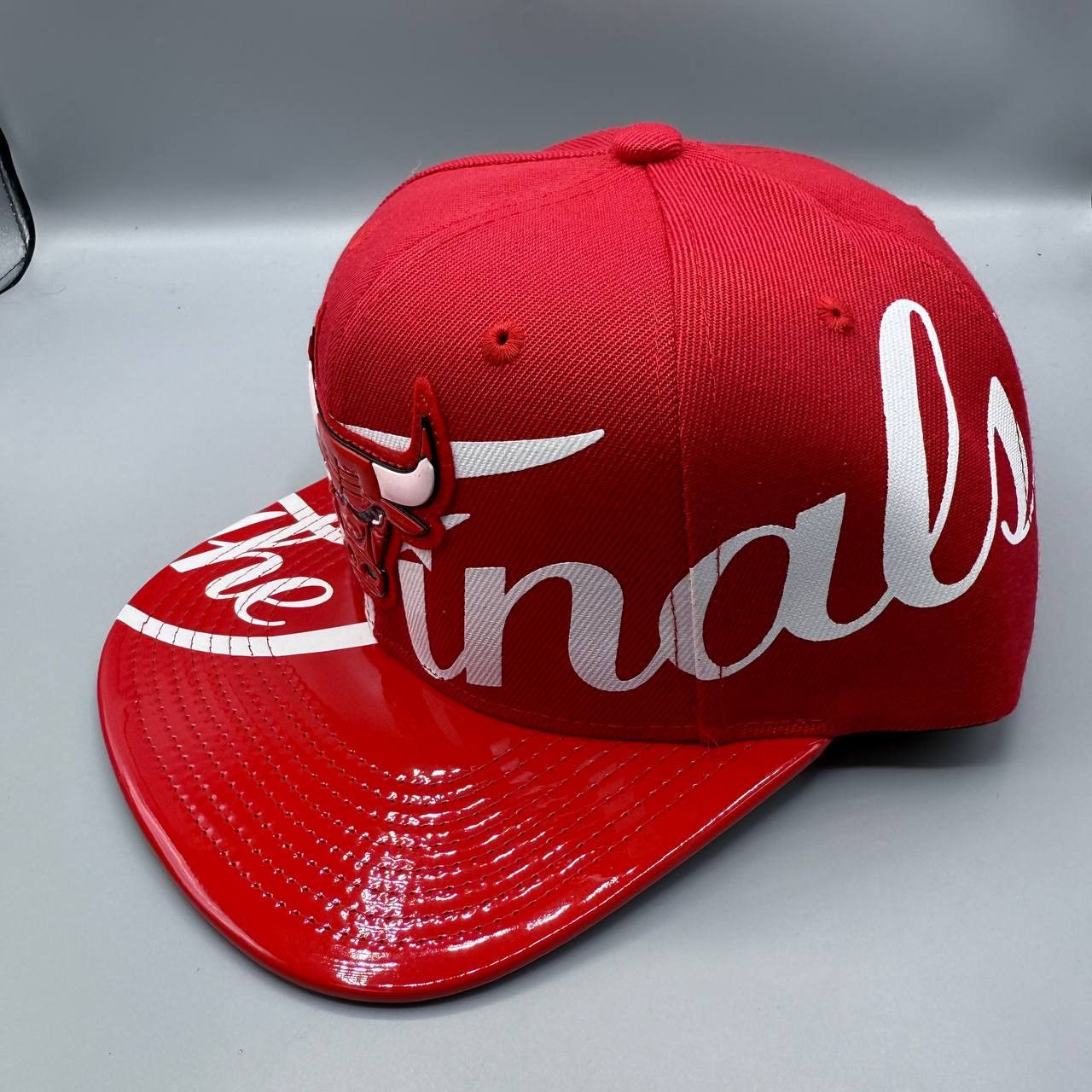 Mitchell & Ness Chicago Bulls Hat Men Red The Finals Snap Back Cap New Size ONE SIZE - 3 Thumbnail