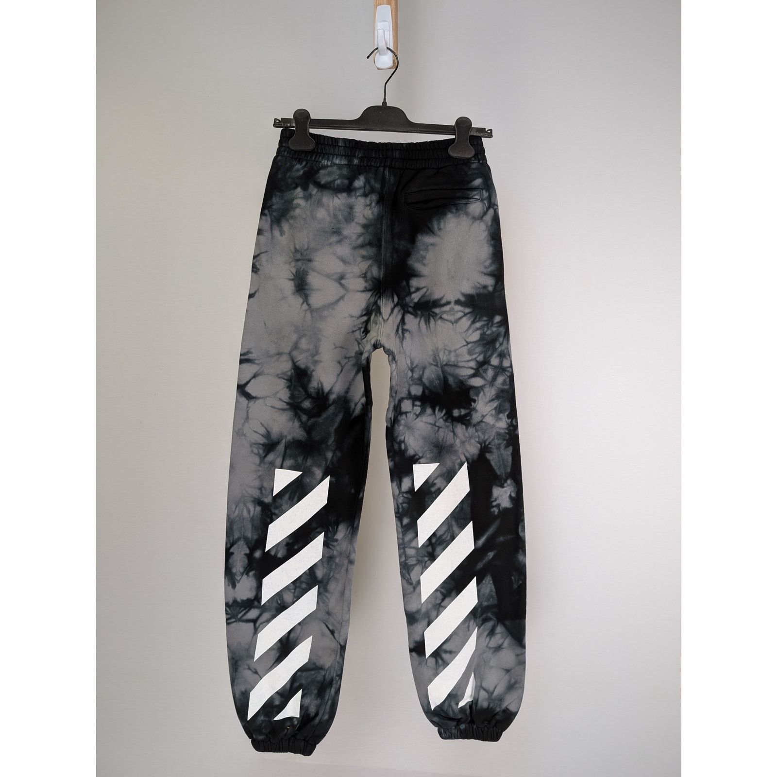 Off-White o1rshd1 Diag Tie Dye Slim Sweatpant Warm in Grey/White Size US 30 / EU 46 - 11 Thumbnail