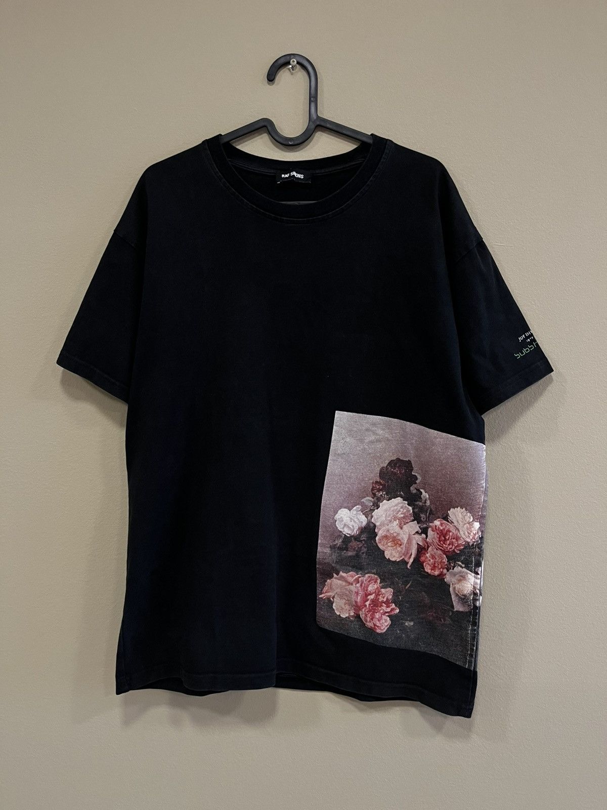 トップス RAF SIMONS 18SS Joy Division Flowers Tee Raf Simons SS18 Joy Division Flower t-shirt | Grailed