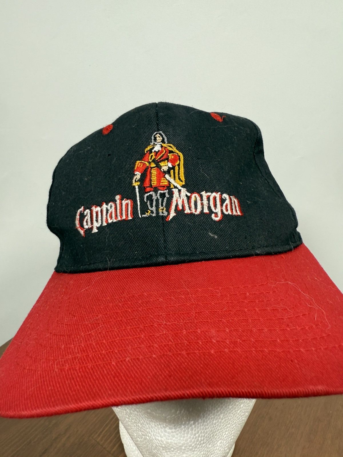 Vintage Vintage Captain Morgan Promo Hat Size ONE SIZE - 2 Thumbnail