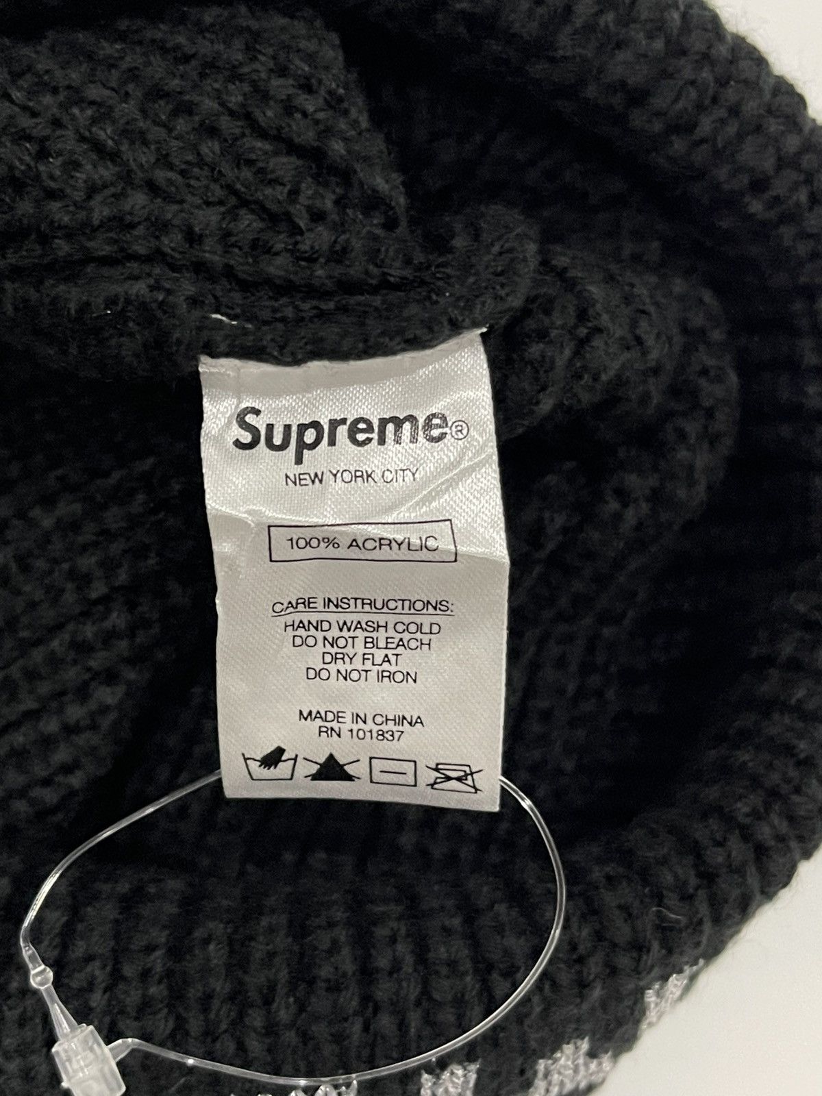 Supreme supreme Word famous beanie Size ONE SIZE - 3 Thumbnail