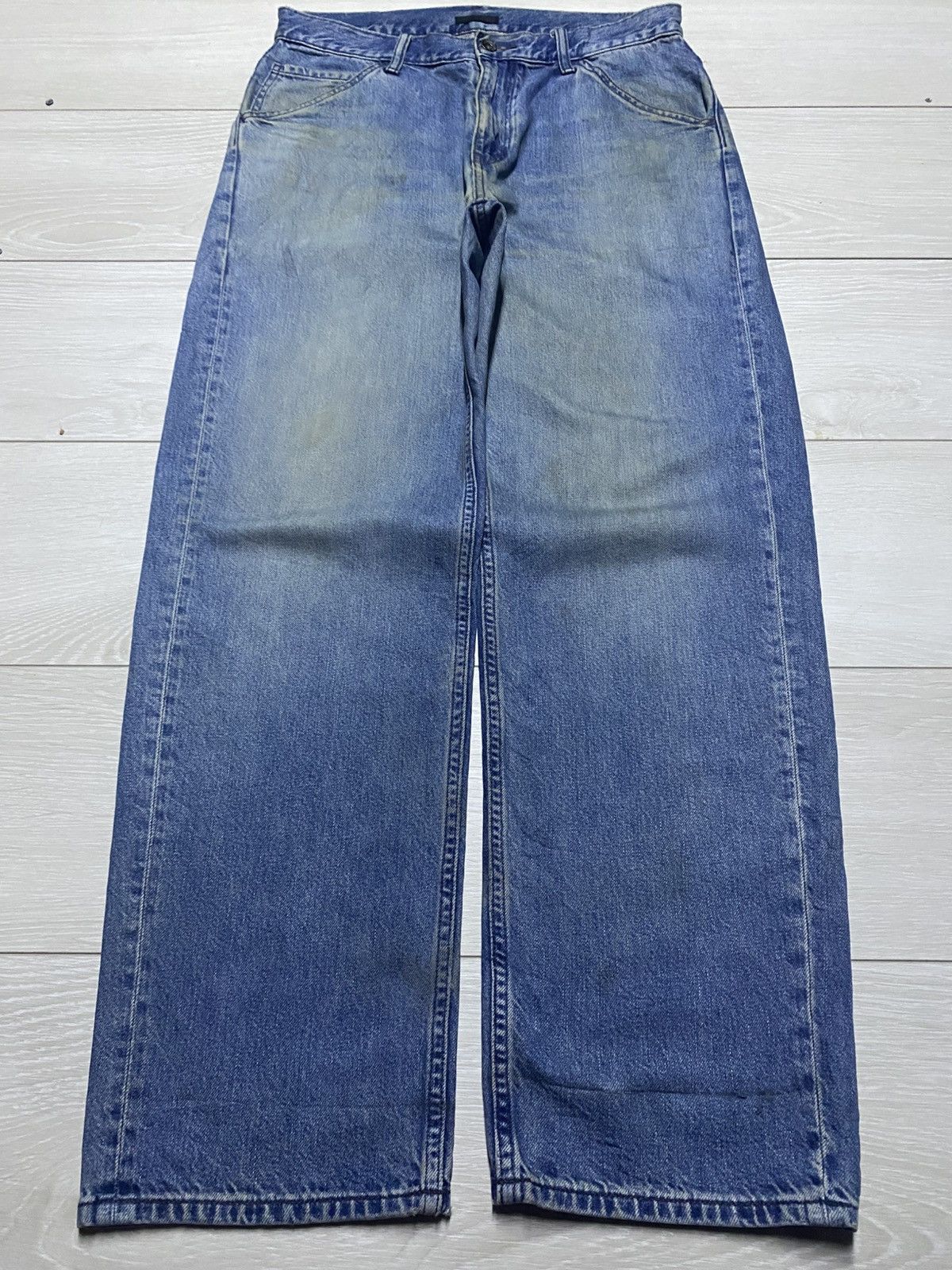 Uniqlo Vintage Japanese Brand Uniqlo Light Wash Tappered Leg Jeans Size US 36 / EU 52 - 1 Thumbnail