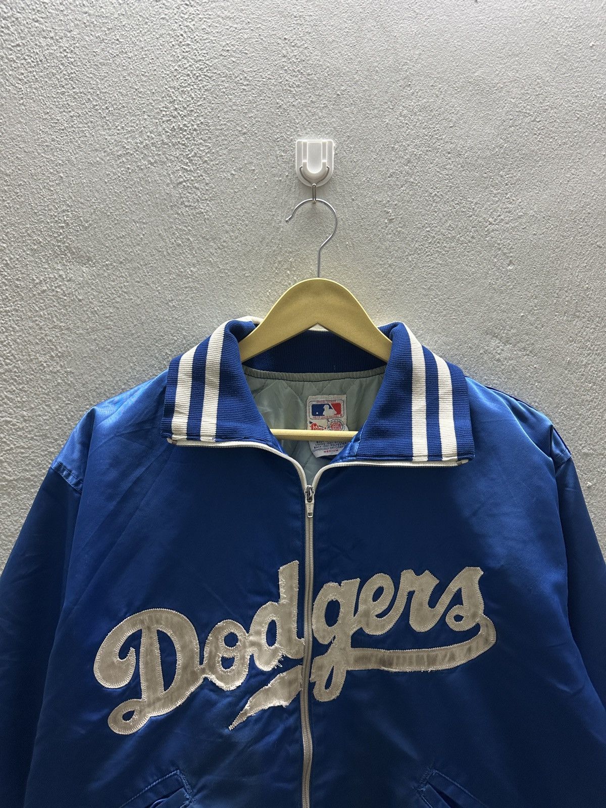 MLB × Vintage Vintage MLB Los Angeles Dodgers Big Spellout Jacket Size US M / EU 48-50 / 2 - 2 Thumbnail