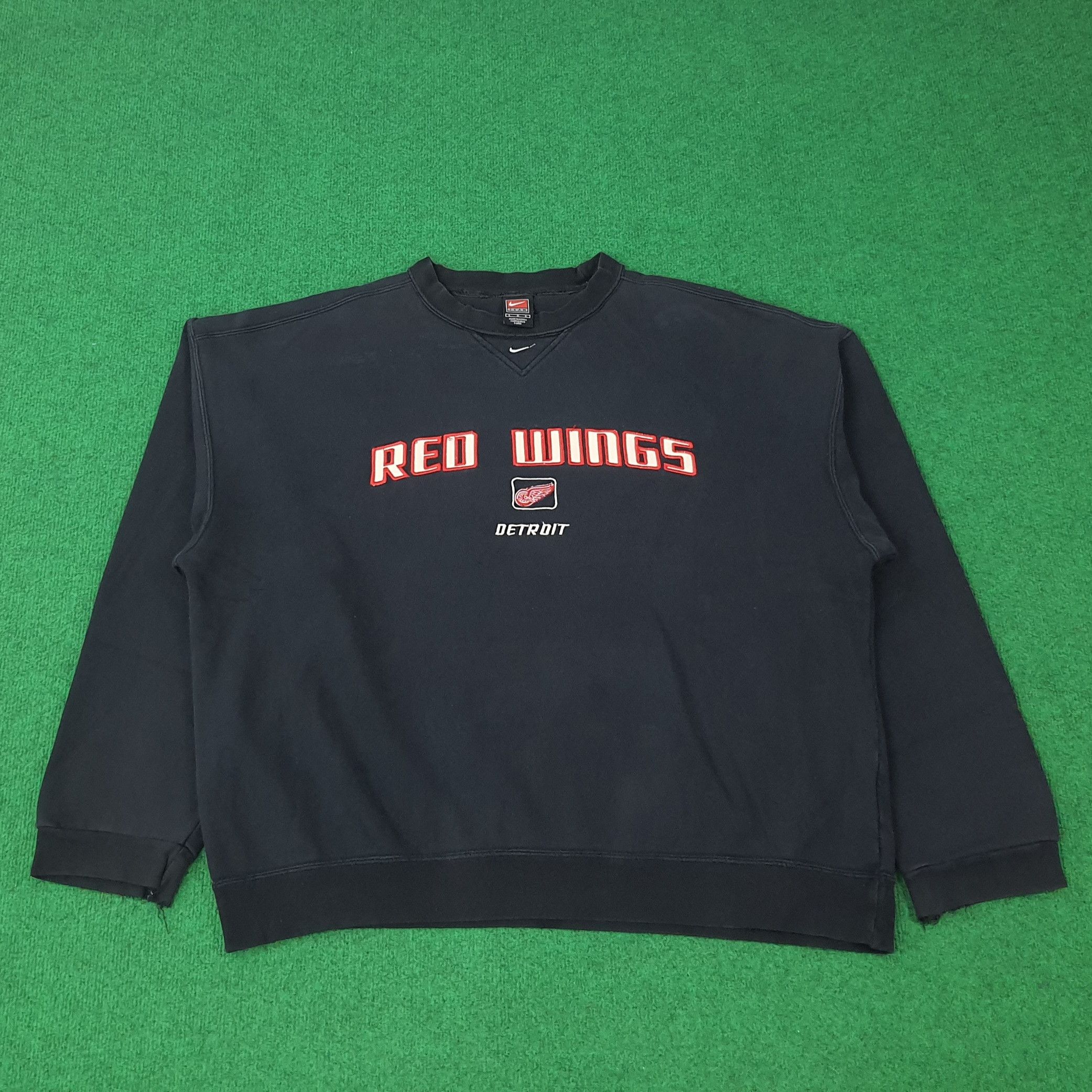 NHL Vintage NIKE Center NHL Detroit Sports Sweatshirt C234N15 Size US XXL / EU 58 / 5 - 1 Thumbnail
