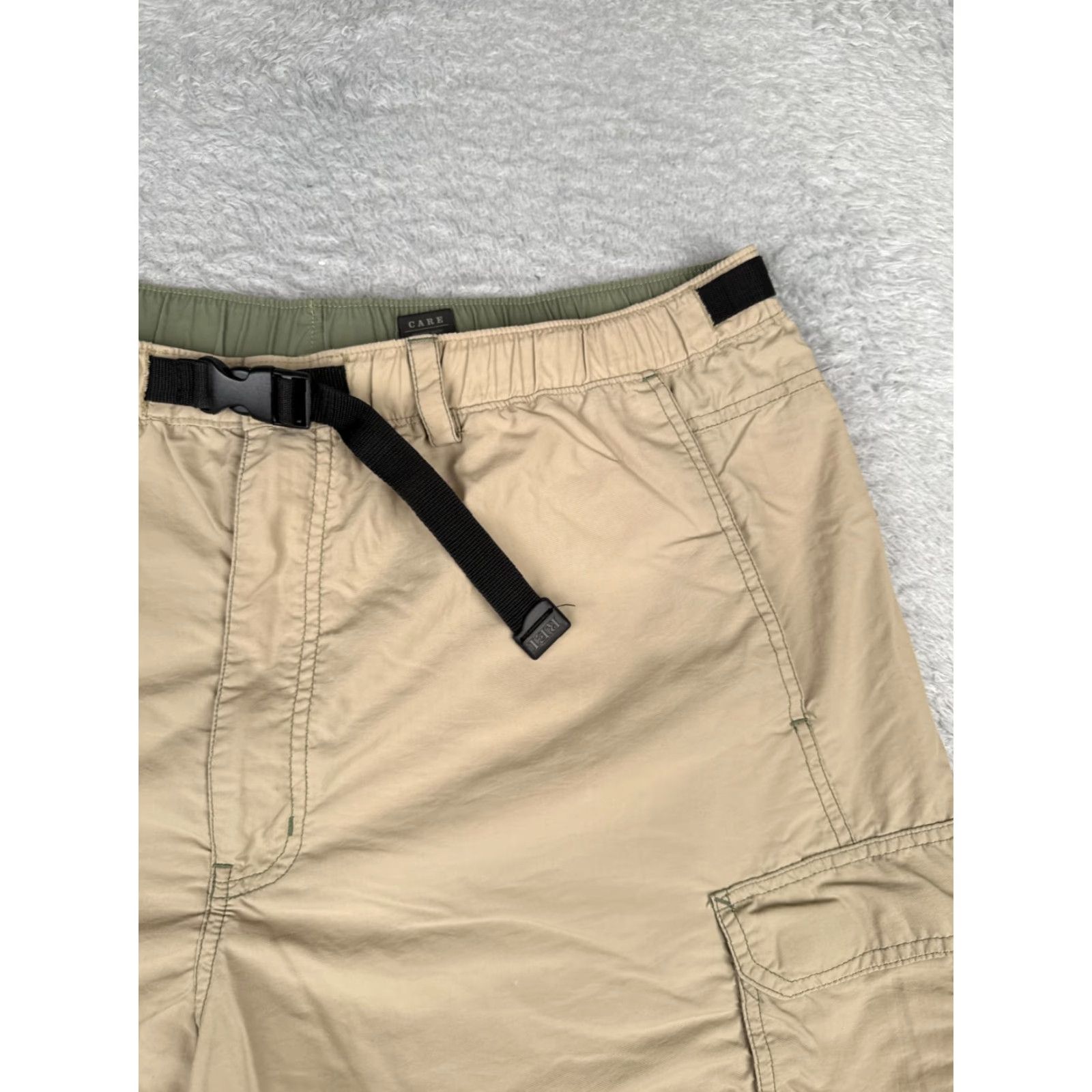 Vintage REI Shorts Men Cargo Nylon Beige 38x9 XL Sport Hiking Camp Fishing Belted Pockets Cargo Pocket Regular Men Size US 36 / EU 52 - 5 Thumbnail