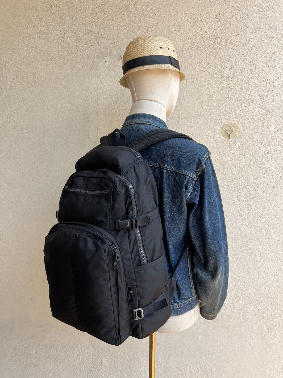 Yohji Yamamoto Vintage Yohji Yamamoto Y’saccs Black Ballistic Backpack Size ONE SIZE - 4 Thumbnail