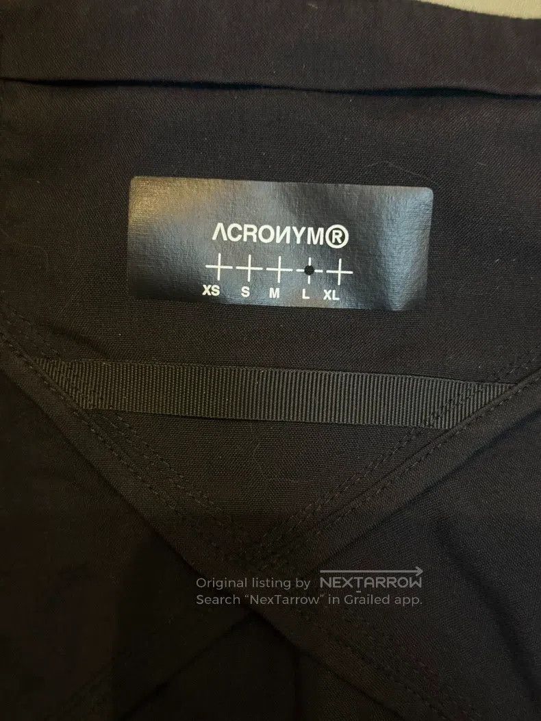 Acronym Acronym Outfitting for cycling Size US L / EU 52-54 / 3 - 3 Thumbnail