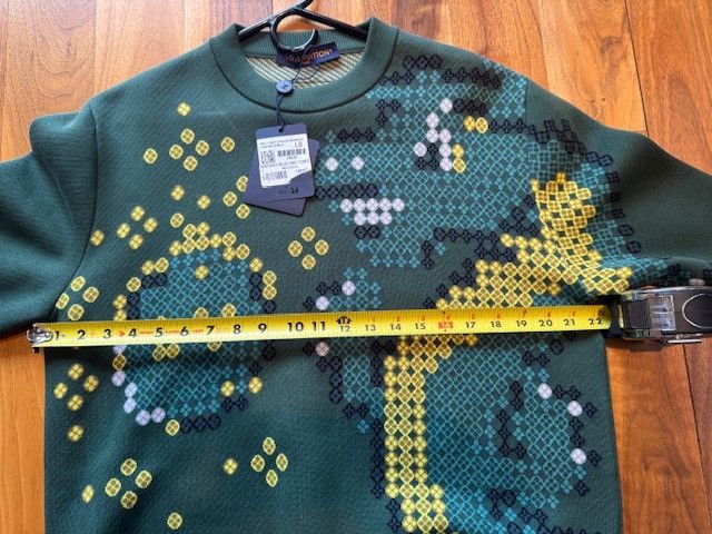 Louis Vuitton LOUIS VUITTON SWEATSHIRT MONOGRAM CREW NECK LV LOGO 1AFIXS Size US L / EU 52-54 / 3 - 4 Thumbnail