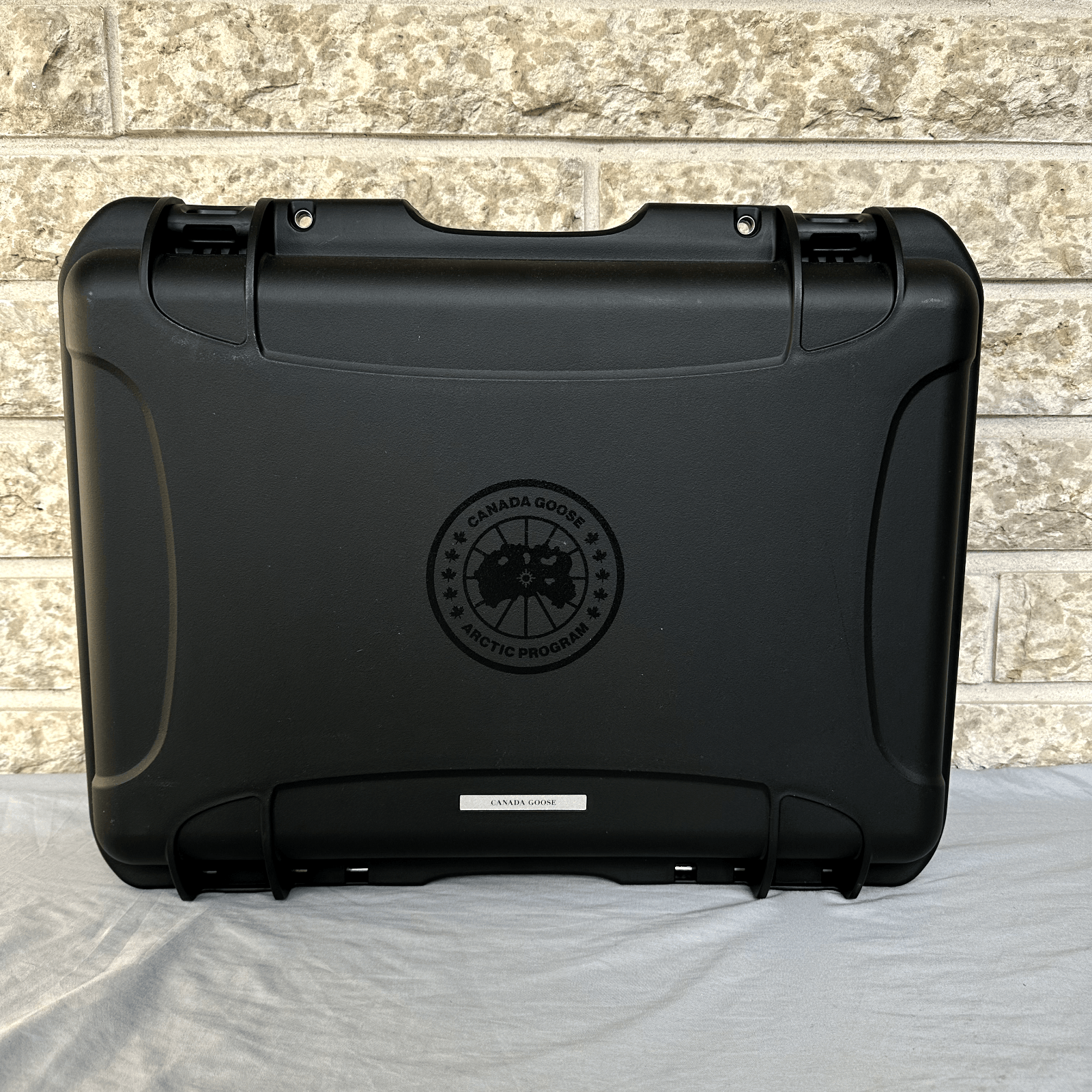 Canada Goose Canada Goose Travele Case Black With Padding Size ONE SIZE - 1 Thumbnail