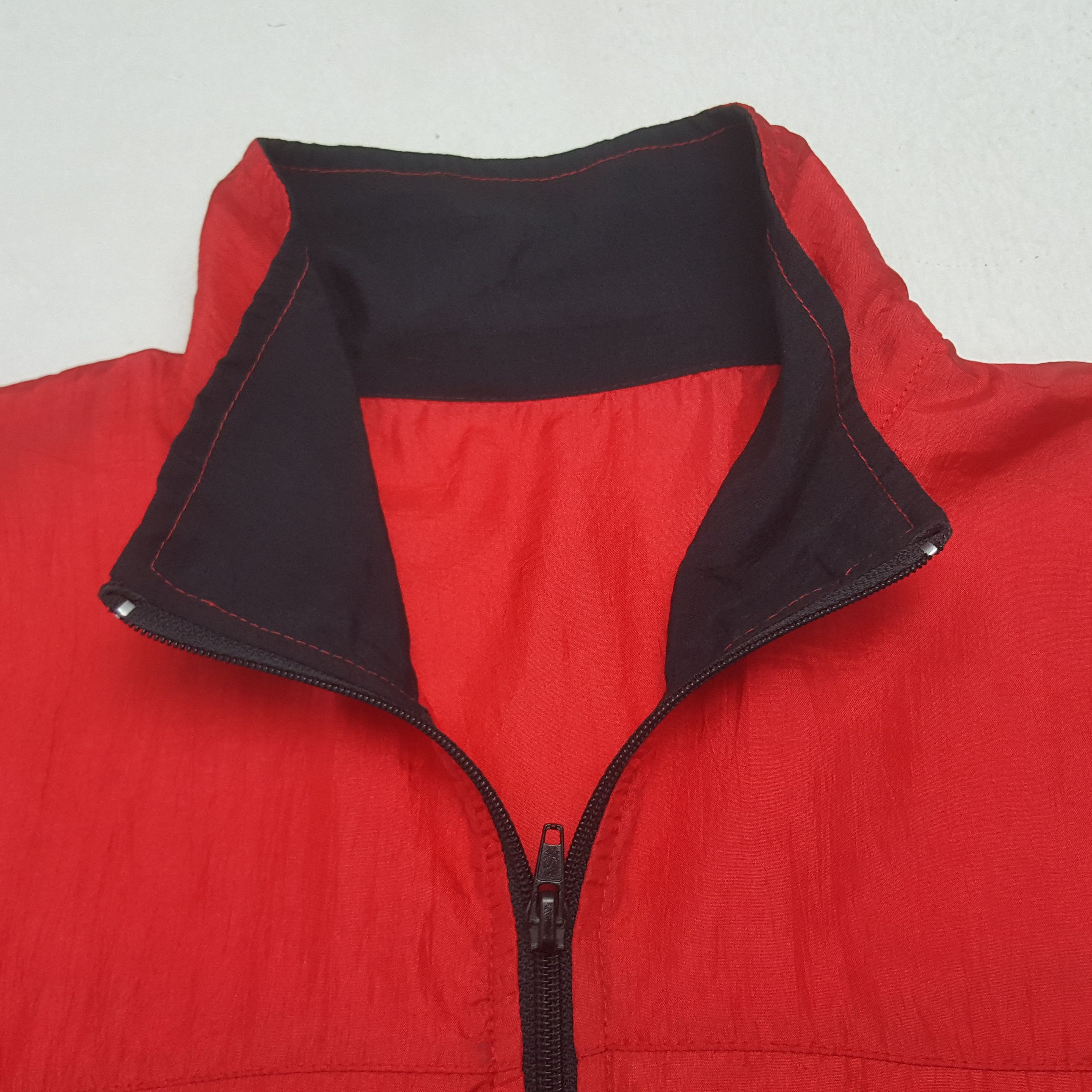 Marlboro Vintage Marlboro Windbreaker Jacket Size US L / EU 52-54 / 3 - 5 Thumbnail