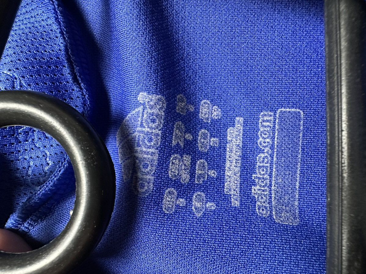 Adidas × Chelsea Soccer × Vintage Vintage adidas Chelsea soccer jersey Samsung size S/M Size US S / EU 44-46 / 1 - 6 Thumbnail
