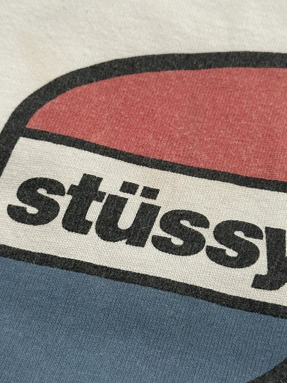 Other 🔥STUSSY CENTRE LOGO T-SHIRT🔥 Size US M / EU 48-50 / 2 - 5 Thumbnail