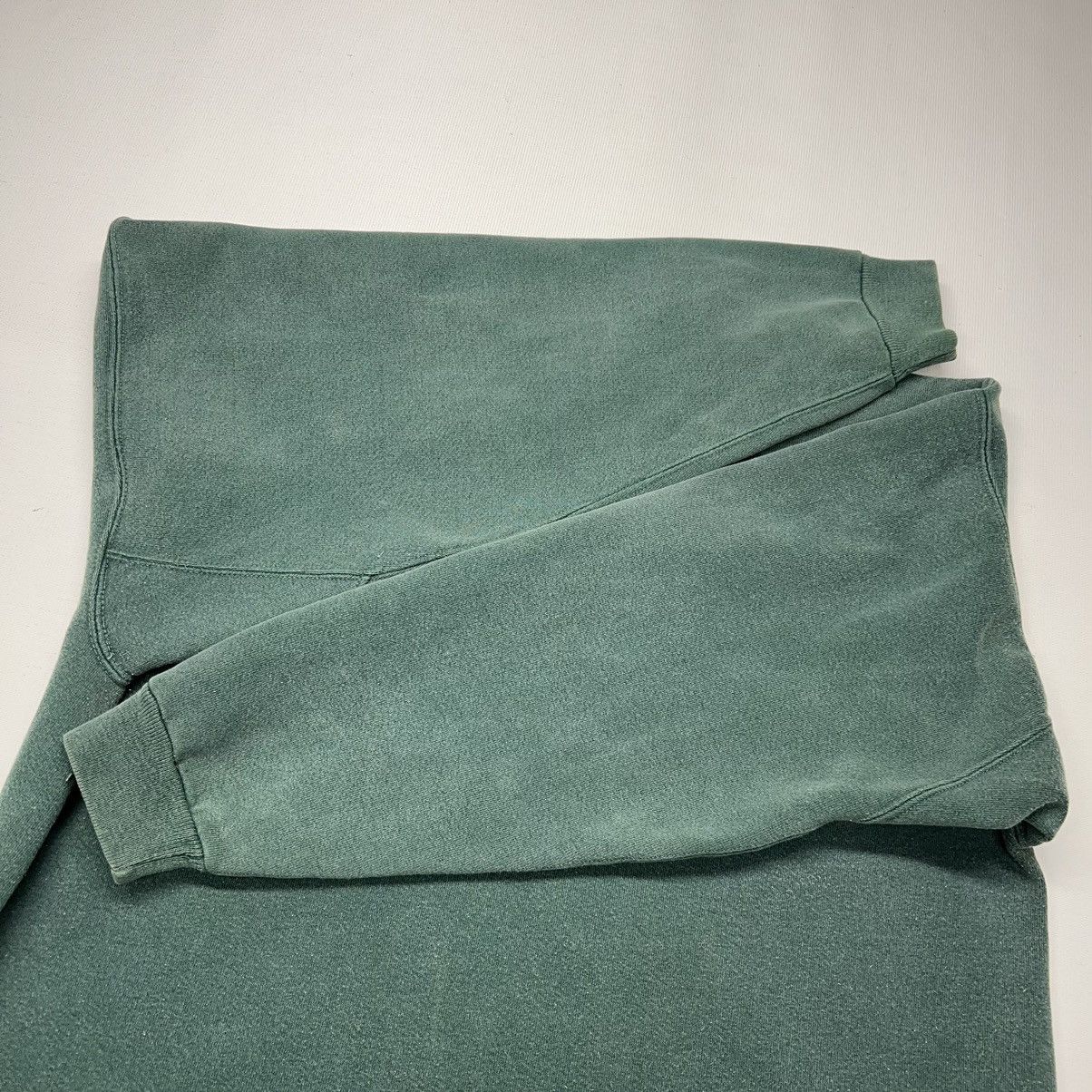 American Eagle Outfitters × Vintage VTG American Eagle Outfitters Crewneck Green Alaska Native Size US XL / EU 56 / 4 - 16 Thumbnail
