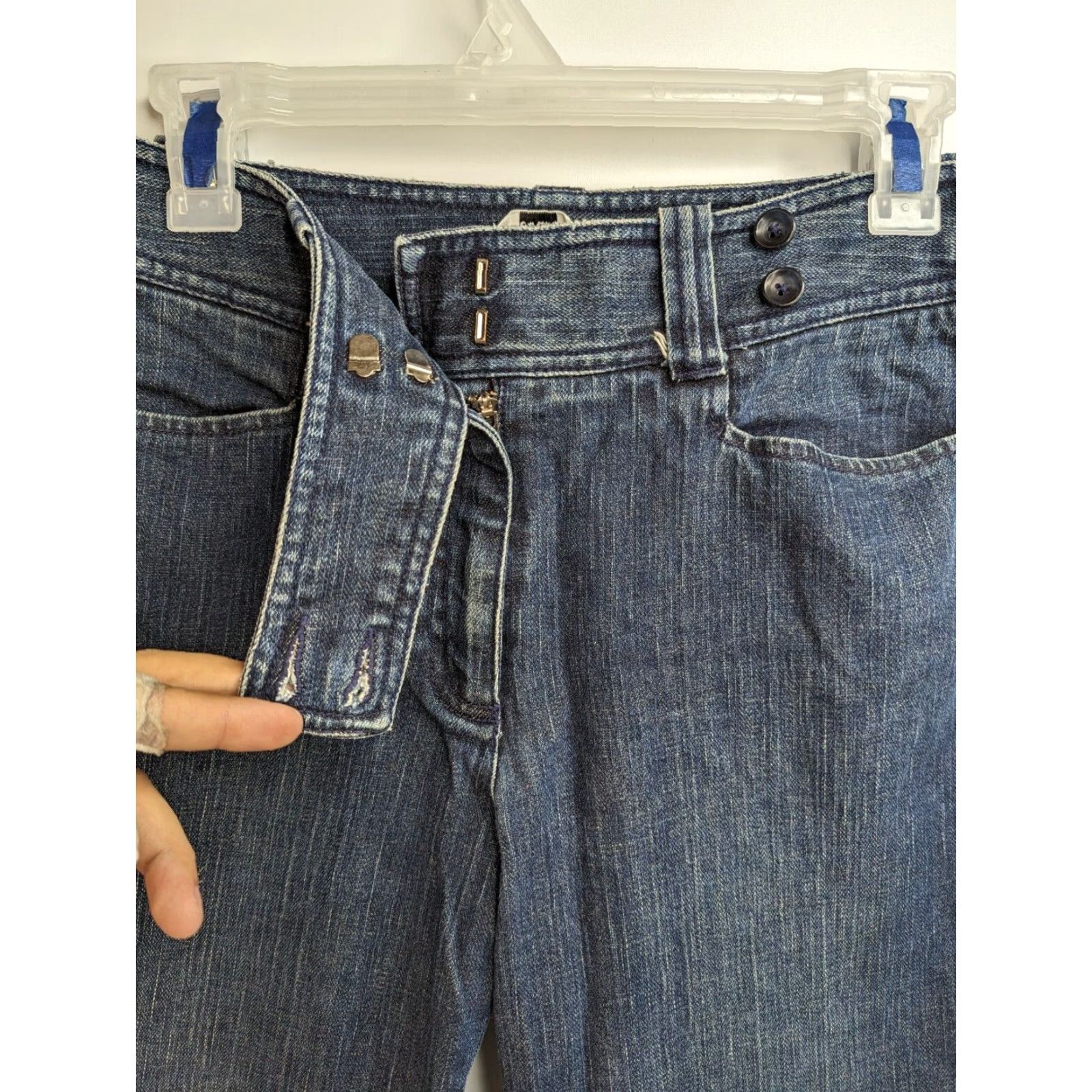 Talbots Talbots Jeans Women Size 6 Denim Blue Stretch Bootcut 32 Inseam 31 Waist Cotton Blend Regular Var - 90s? Size 28" / US 6 / IT 42 - 3 Thumbnail