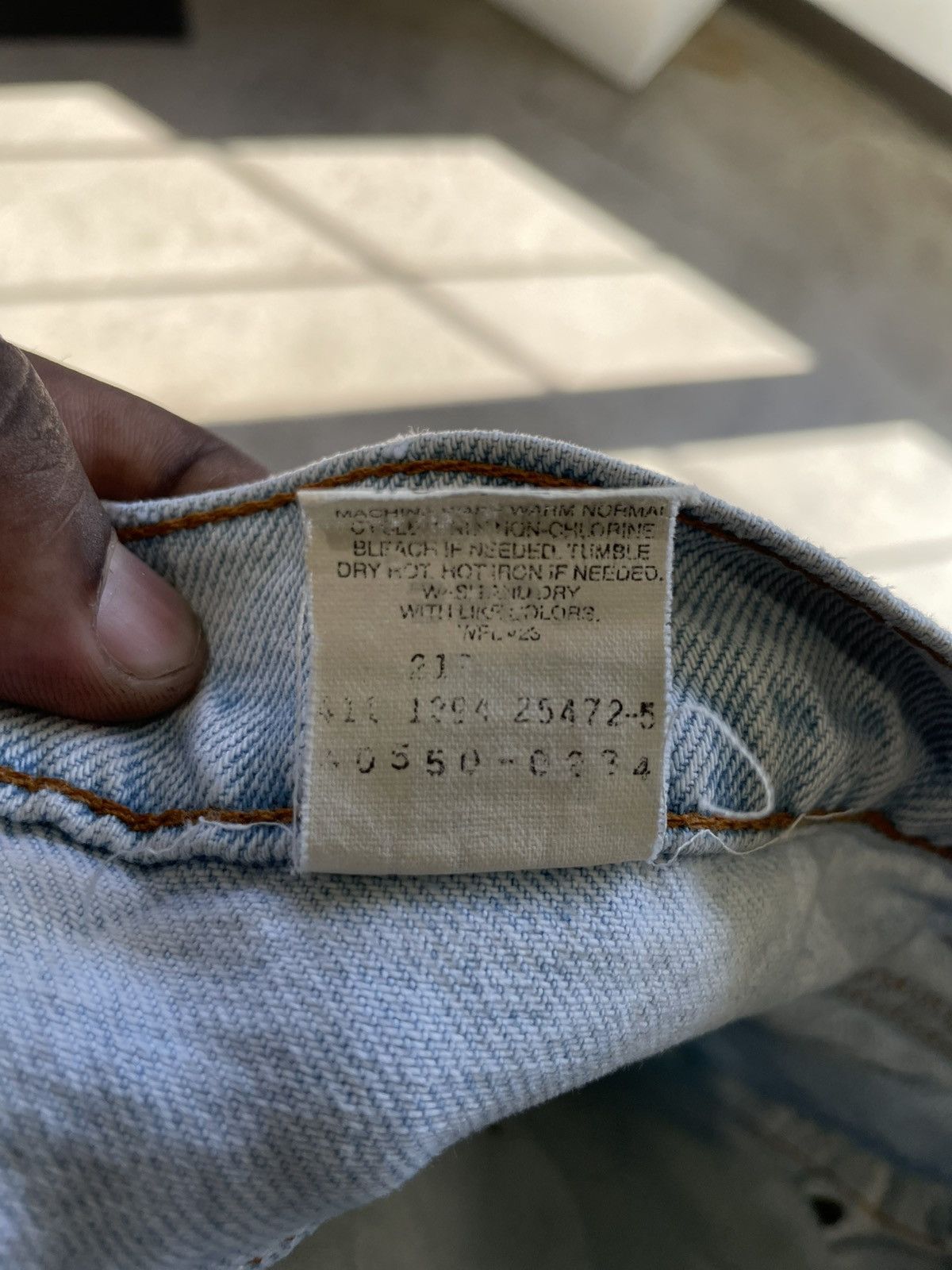 Levi's Vintage Clothing Levi's 90's 550 Orange Tab Jeans Light Wash Size US 36 / EU 52 - 5 Thumbnail