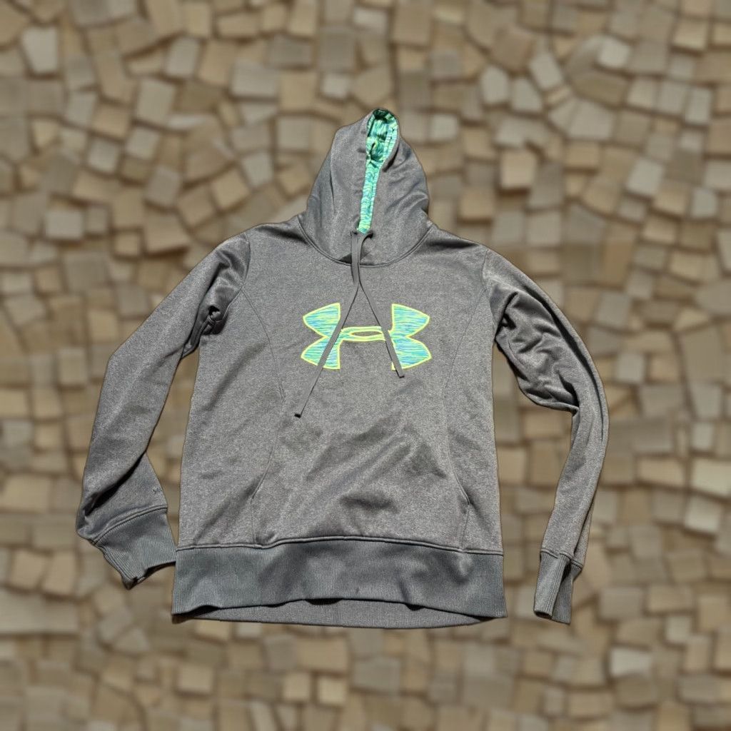 Under Armour Under Armour Sweatshirt Women Size Small Gray Green Purple Semi-Fitted Regular Pullover Casual Modern 90s? Size S / US 4 / IT 40 - 1 Thumbnail