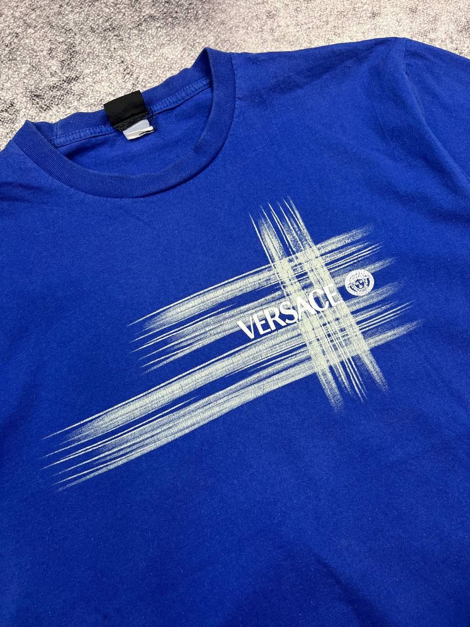 Versace Jeans Couture Vintage Versace Jeans Couture T-Shirt Size US M / EU 48-50 / 2 - 4 Thumbnail