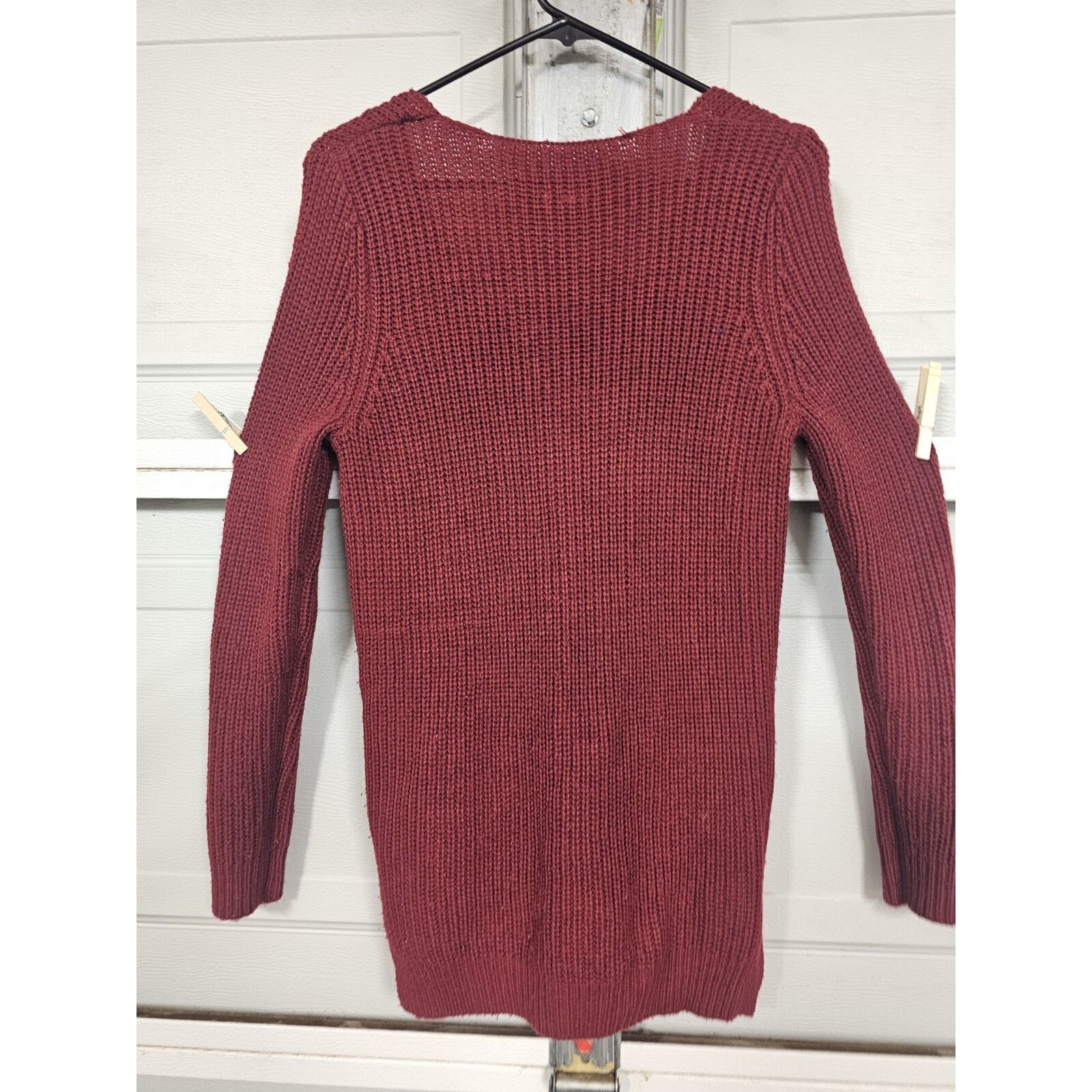 Other Charlotte Russe (Small) Women's Maroon V-Neck Sweatshirt Size S / US 4 / IT 40 - 3 Thumbnail