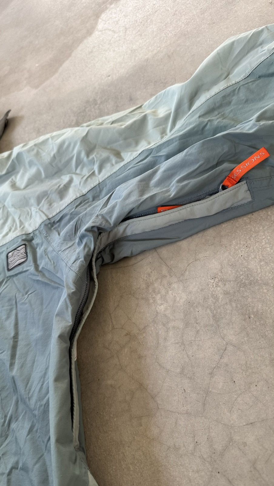 Sessions VIBTAGE SESSIONS SNOWBOARD RIDGE SERIES GORPCORE WINDBREAKER Size US L / EU 52-54 / 3 - 14 Thumbnail