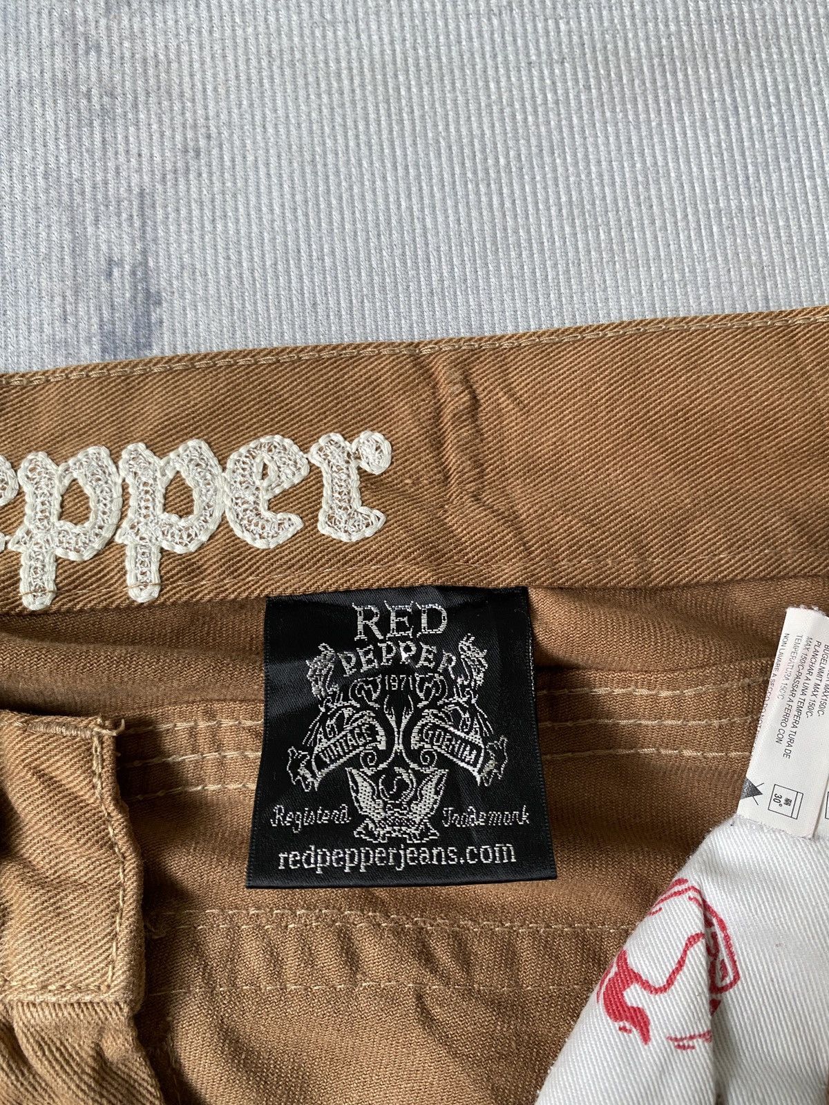 Japanese Brand × Le Grande Bleu (L.G.B.) × Tornado Mart Red Pappers Skull Design Ed Hardy Style Distressed Pant Size US 34 / EU 50 - 18 Thumbnail