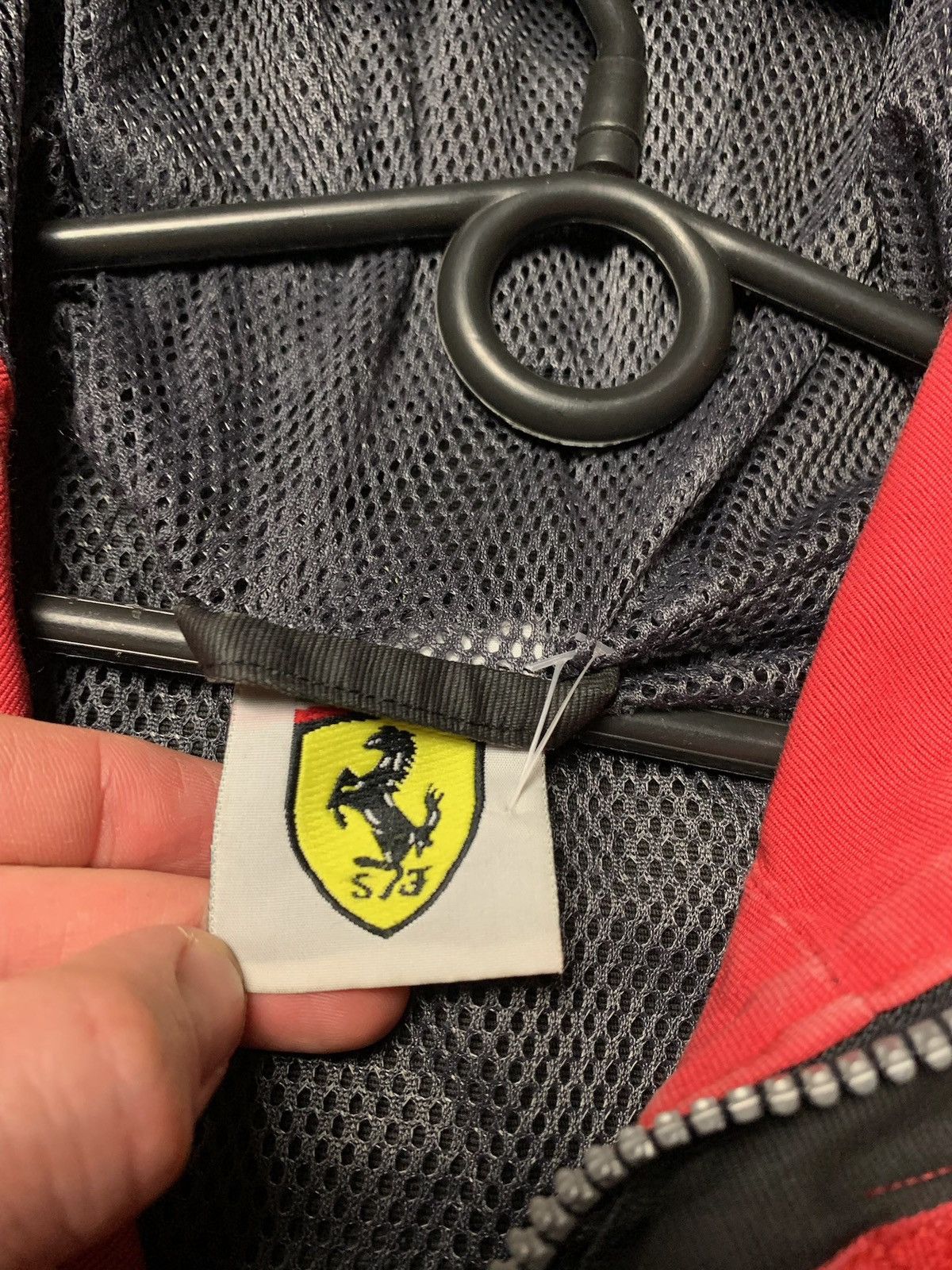 Ferrari × Vintage Vintage Ferrari anorak racing Jacket size L Size US L / EU 52-54 / 3 - 4 Thumbnail