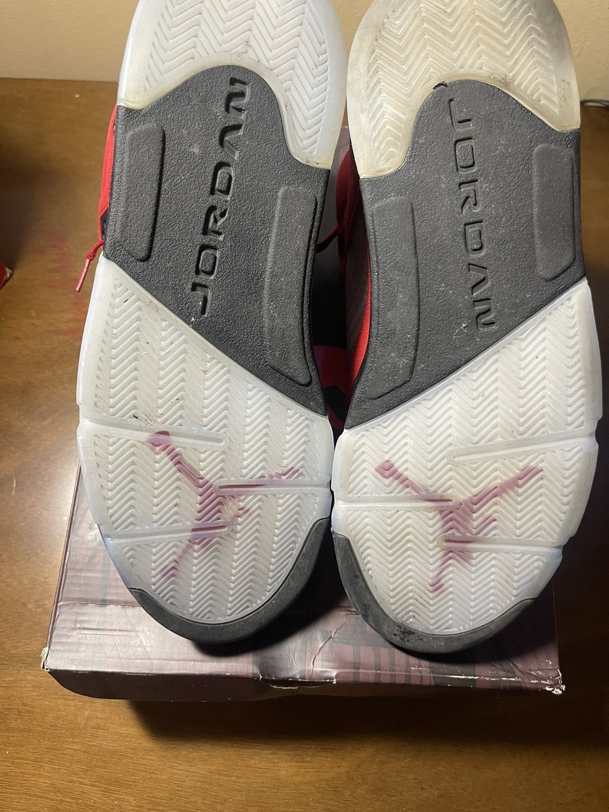 Jordan Brand Retro Jordan 5 Raging Bull Size US 13 / EU 46 - 5 Thumbnail