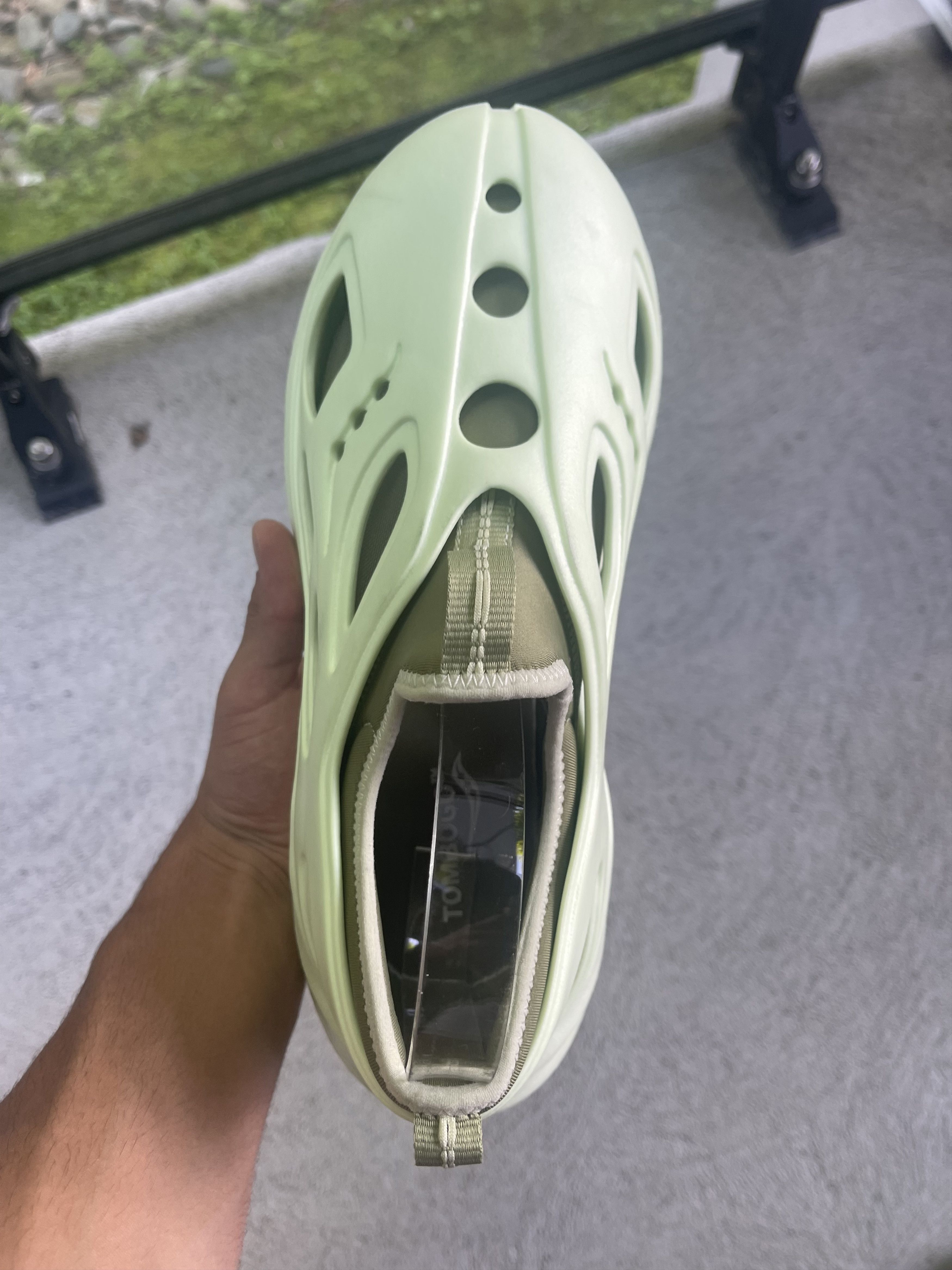 TOMBOGO Saucony Tombogo F&F The Butterfly Glow in the Dark Size US 9 / EU 42 - 9 Thumbnail