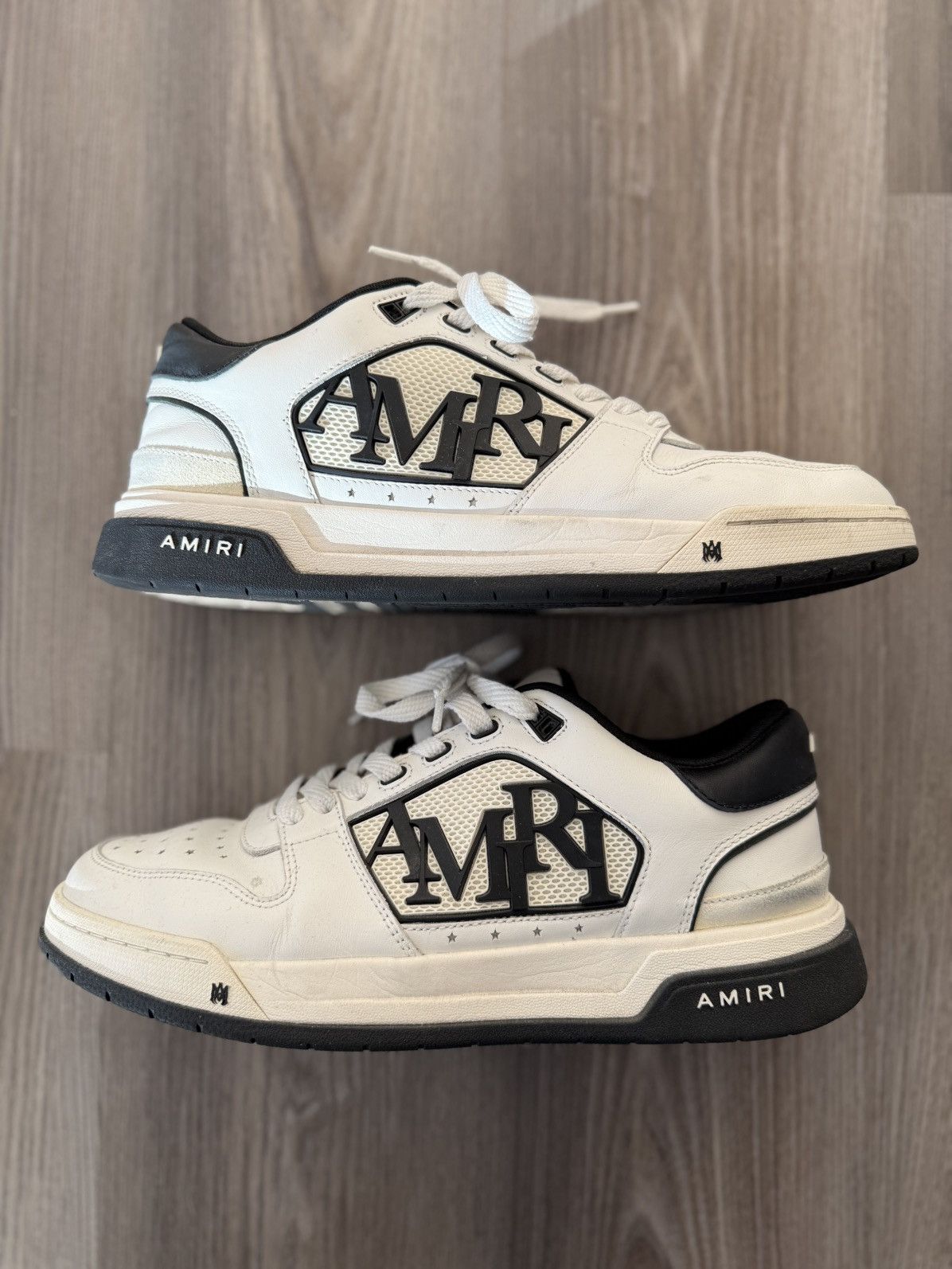 Amiri Amiri White & Black Classic Low Sneakers Size US 12 / EU 45 - 1 Thumbnail