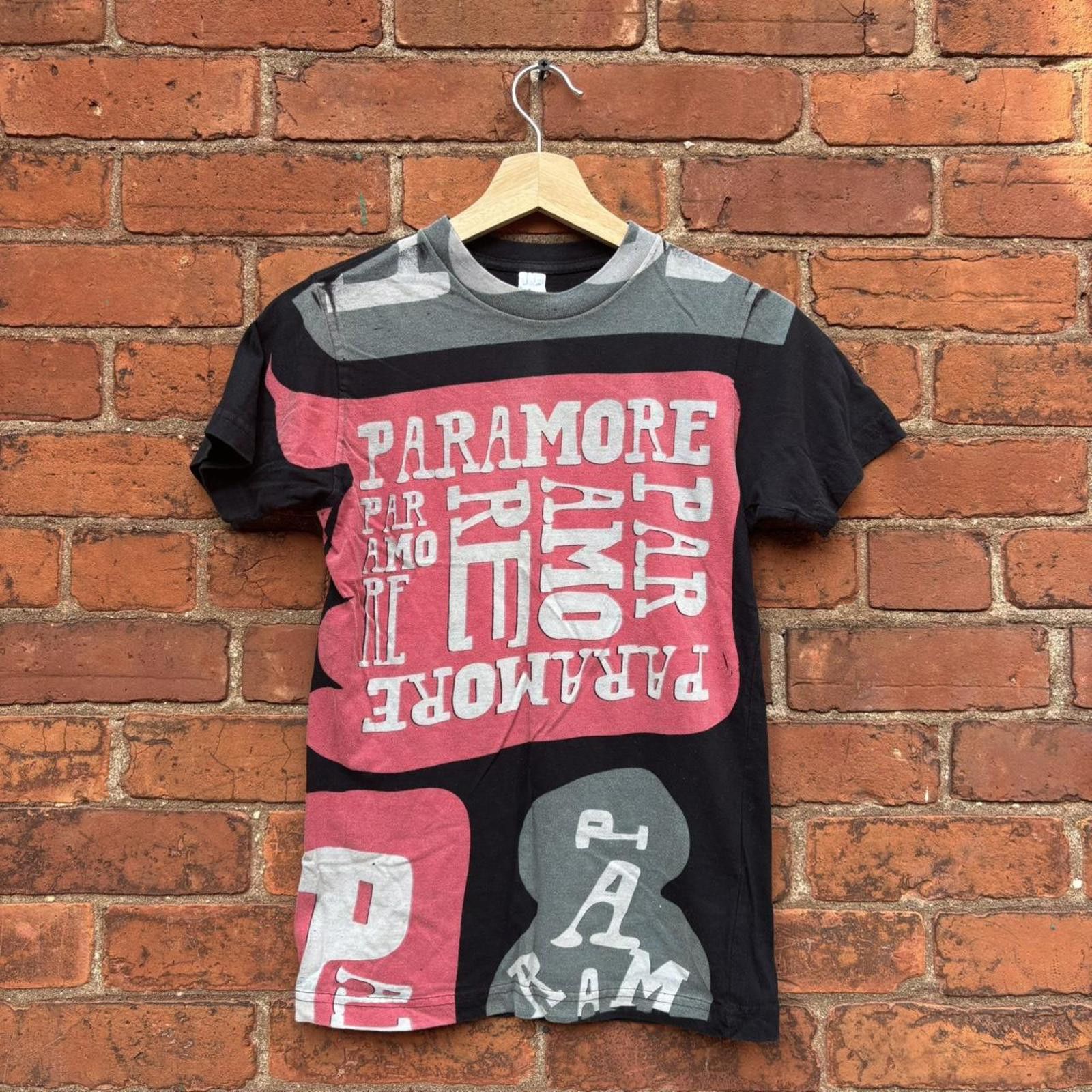 Other Vintage Paramore kids t shirt youth large xsmall 00s Size XS / US 0-2 / IT 36-38 - 1 Thumbnail