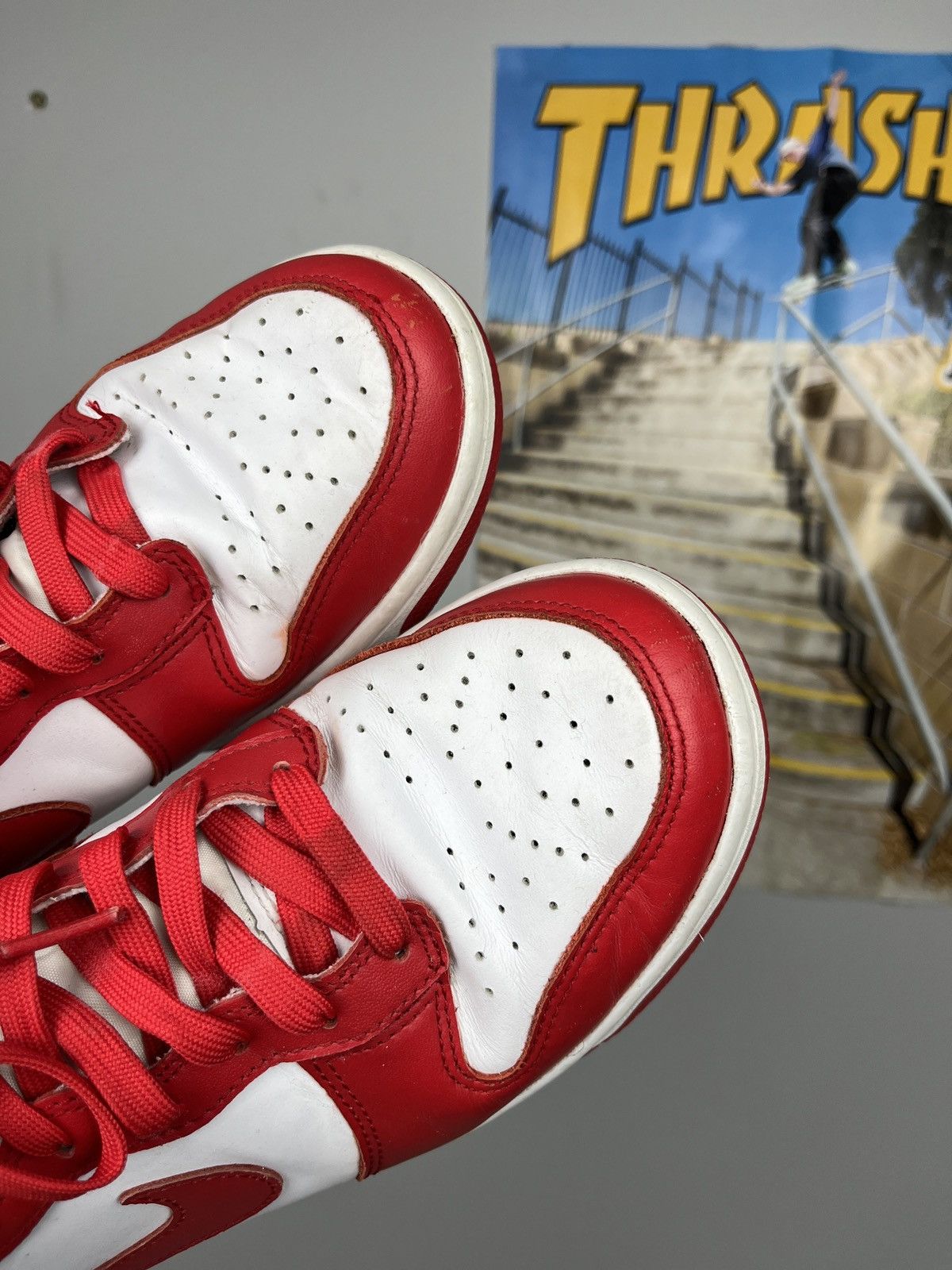 Nike ➕ Nike dunk university red high top sneakers streetwear hype Size US 8 / EU 41 - 3 Thumbnail