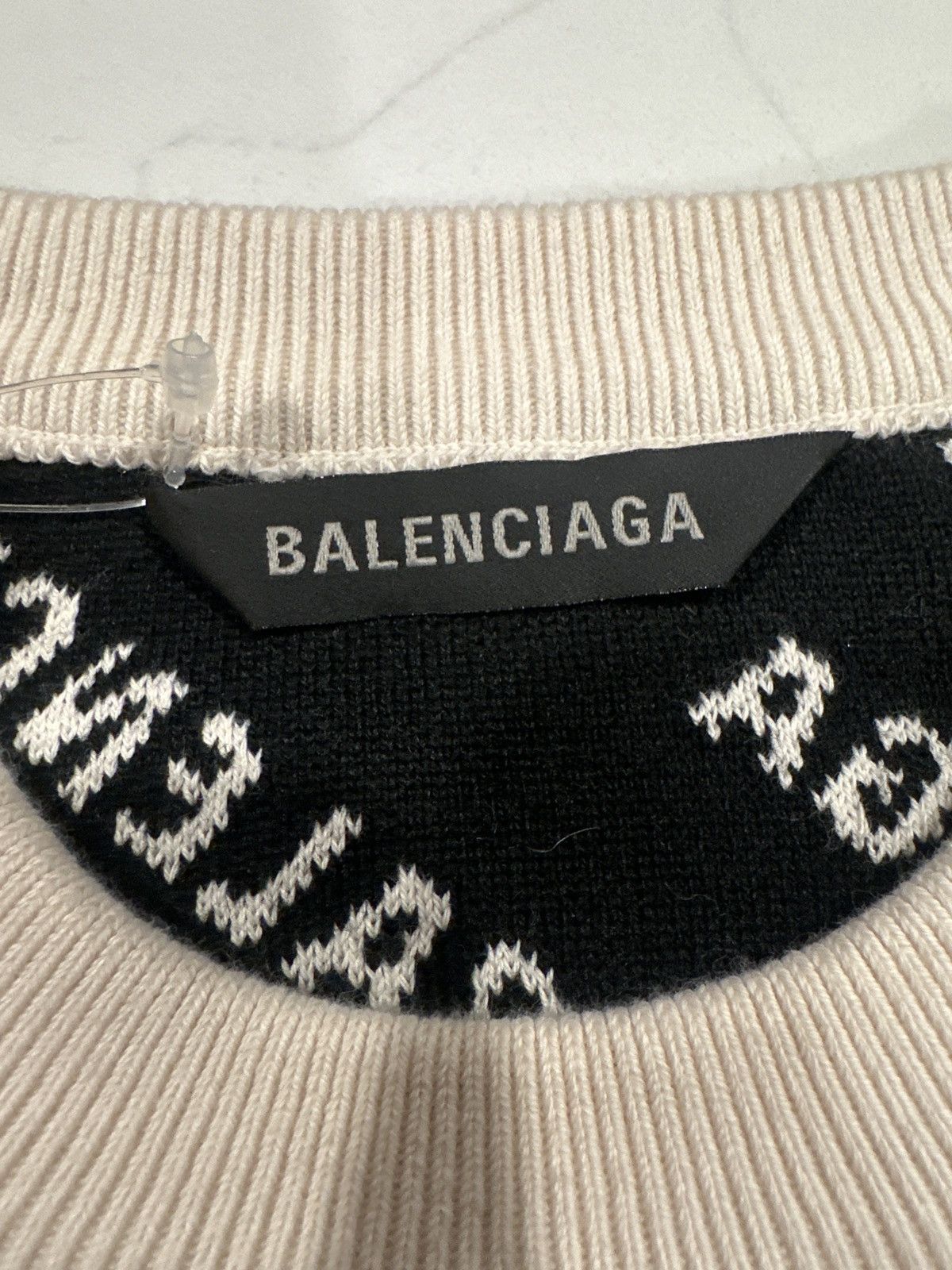 Balenciaga Crewneck cotton mini logo all over knit Size US S / EU 44-46 / 1 - 2 Thumbnail