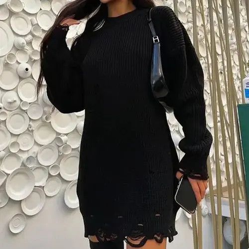 Japanese Brand Y2K Women Knit Sweater Winter Fashion O Neck Size ONE SIZE - 2 Thumbnail