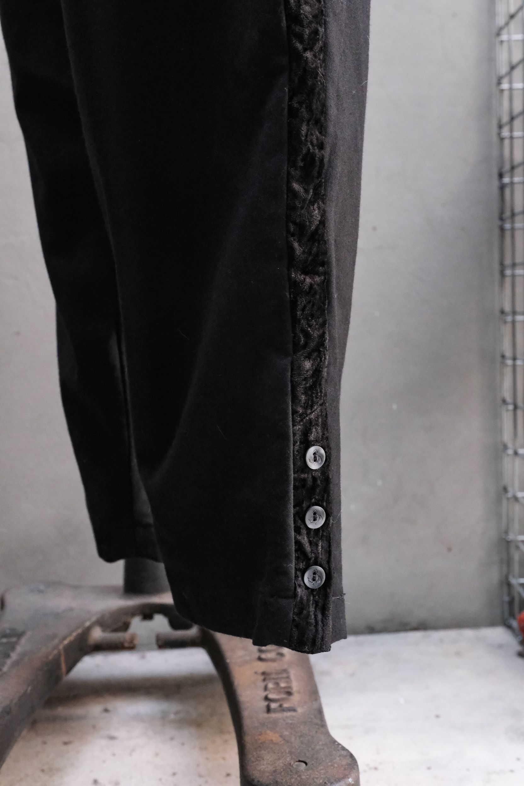Professor.E Professor.E 20FW Velvet Stripe Trousers Size US 30 / EU 46 - 5 Thumbnail