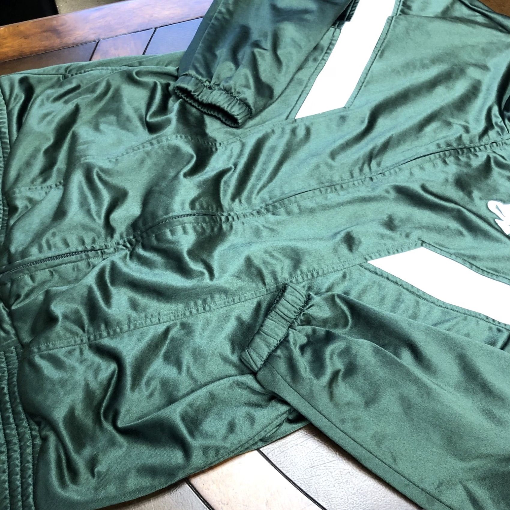 Nike Nike Air Vintage Full Zip Warm Up Jacket XL Green White Silver Tag Baggy Hip Hop Mens XL Green White Silver Tag Baggy Hip Hop Size US XL / EU 56 / 4 - 3 Thumbnail